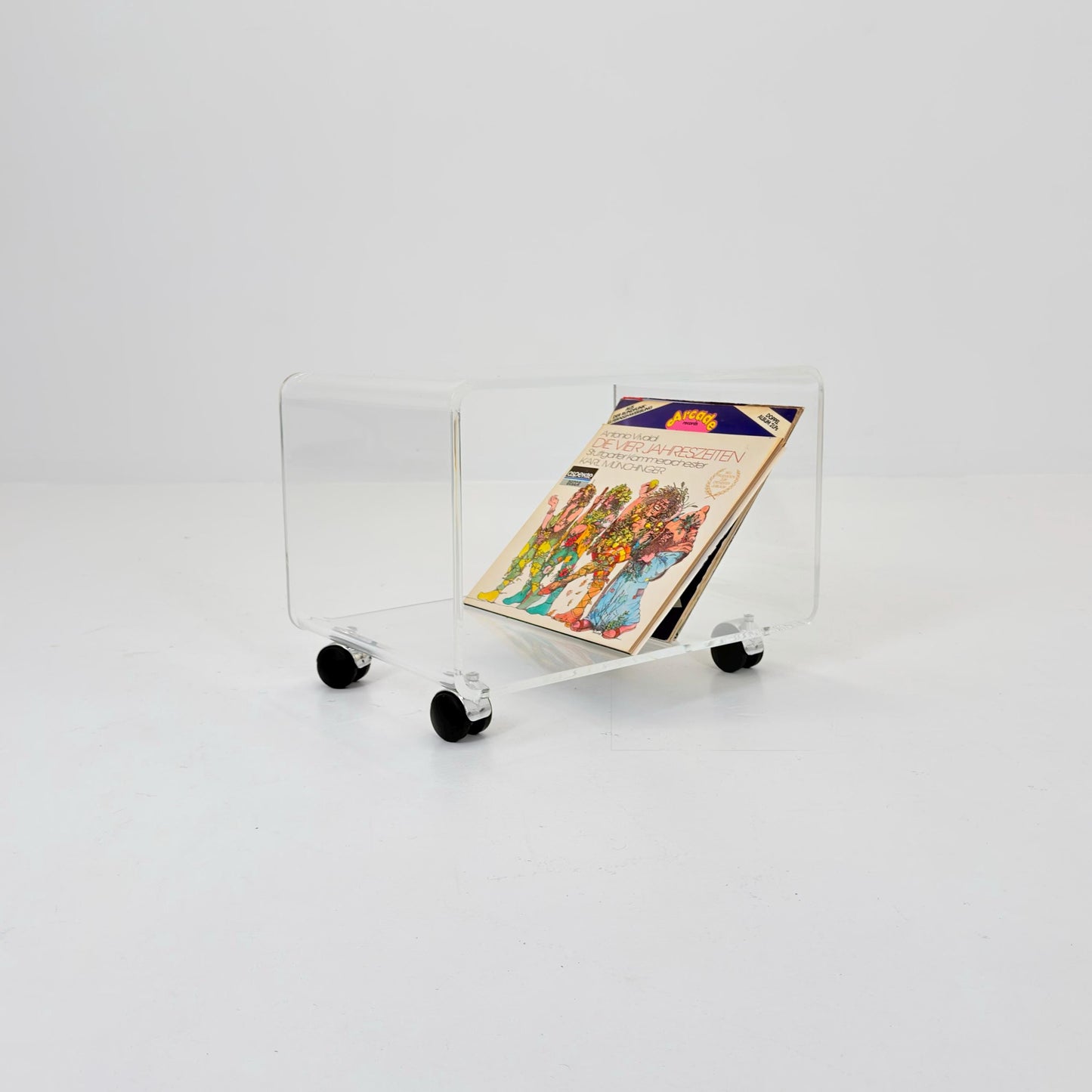 Space age Plexiglass Trolley-side table by Michel Dumas for Roche Bobois 1970s