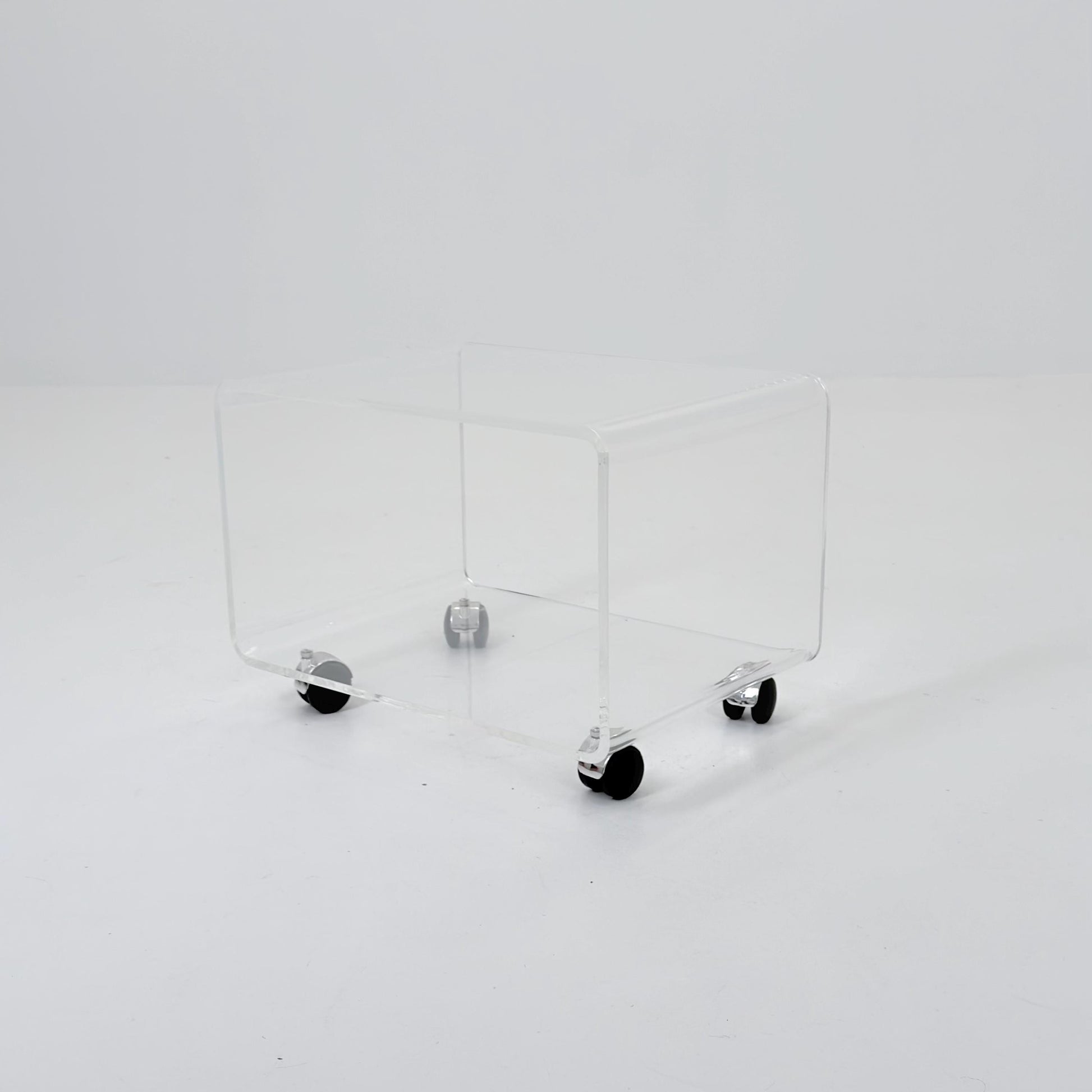Space age Plexiglass Trolley-side table by Michel Dumas for Roche Bobois 1970s