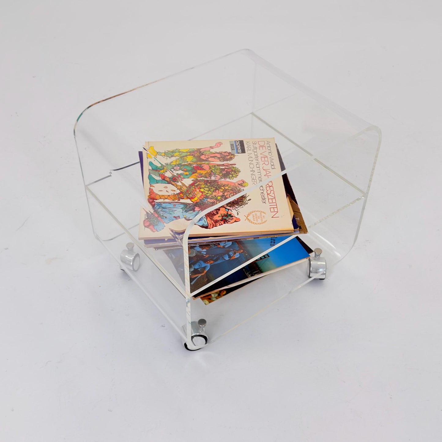 Space age Plexiglass Trolley-side table by Michel Dumas for Roche Bobois 1970s