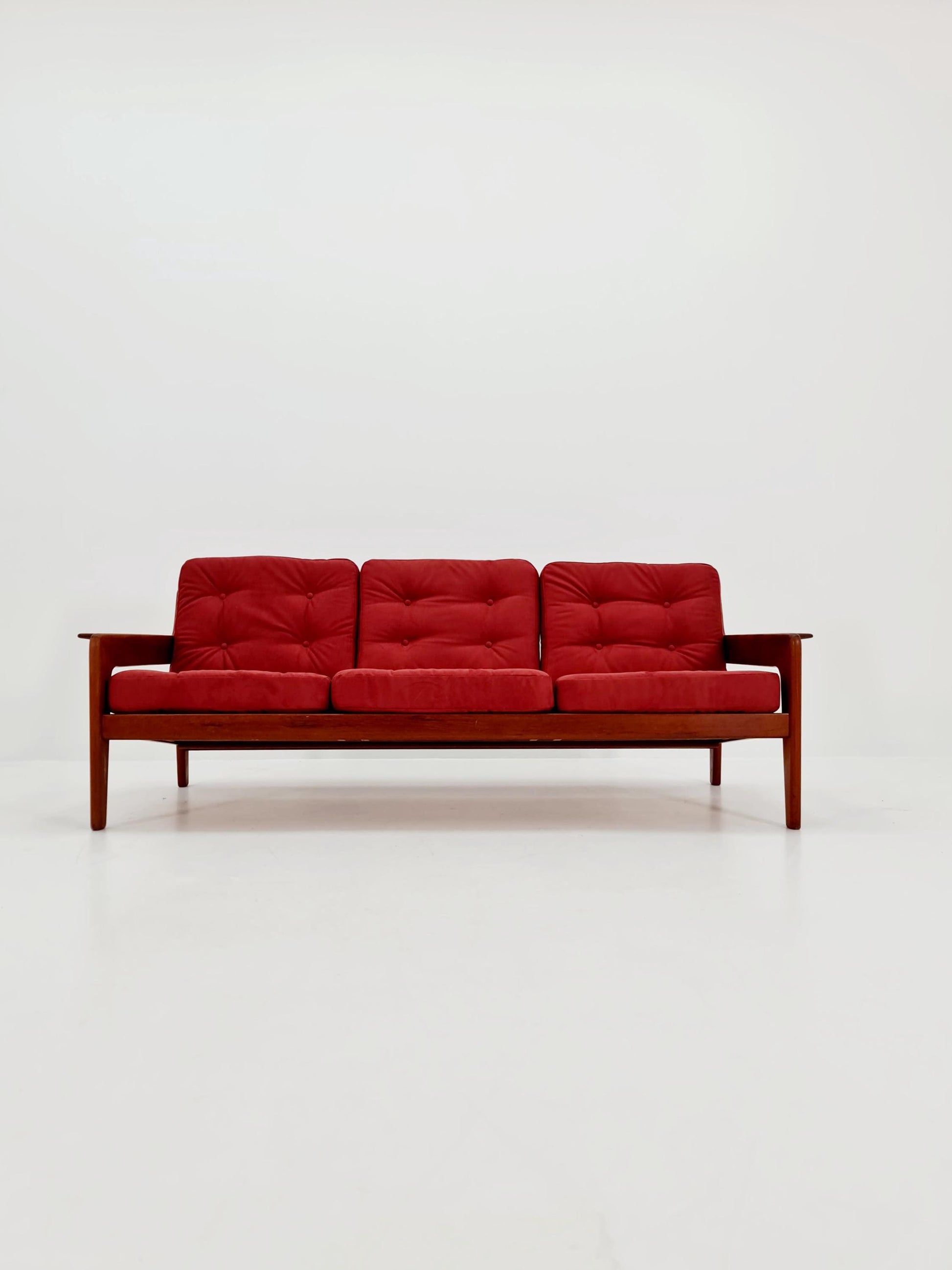 Mid century easy lounge couch by Arne Wahl Iversen for komfort teak , 1960s