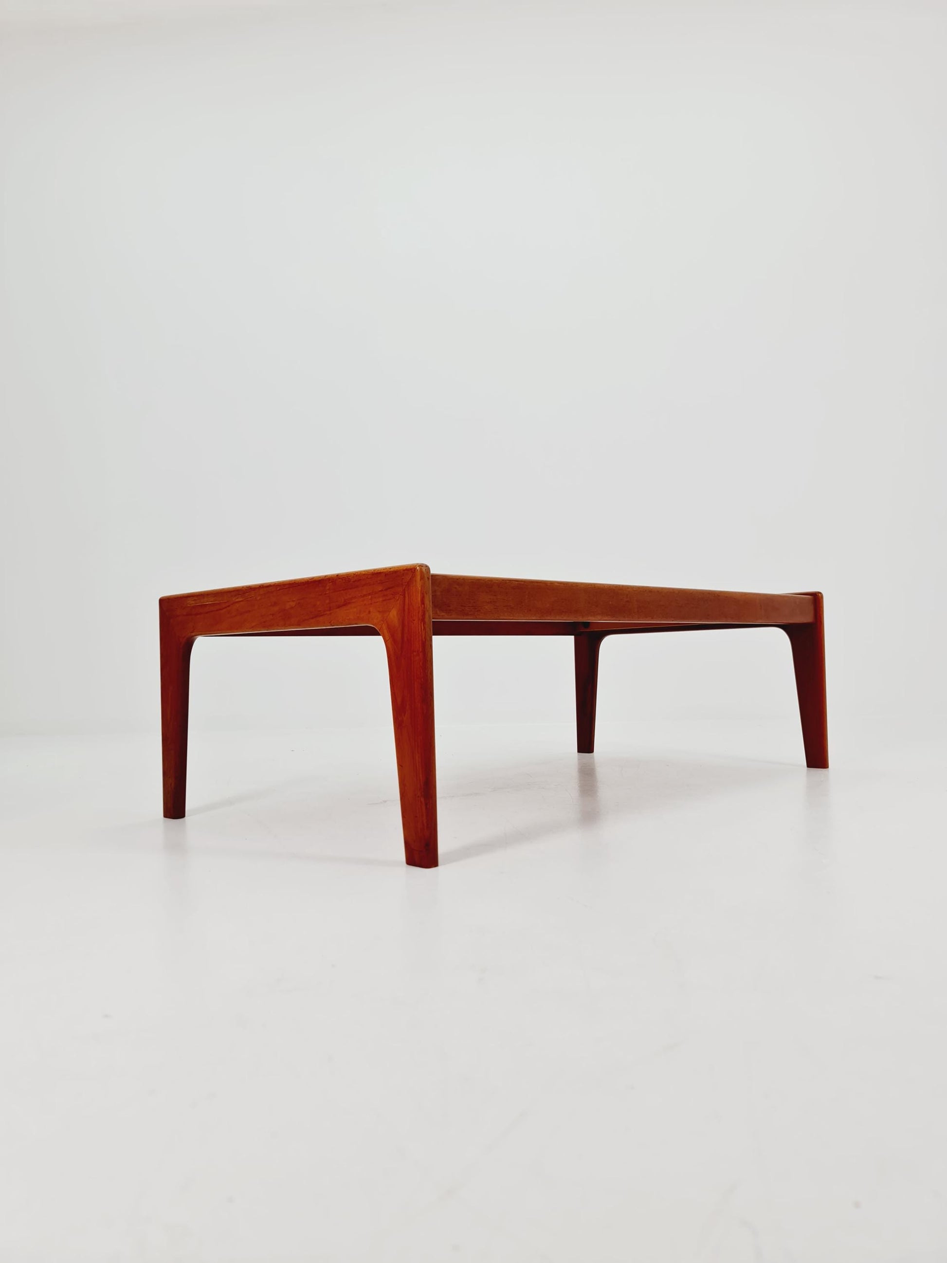 Danish Coffee Table by Arne Wahl Iversen for Komfort Møbelfabrik, 1960s