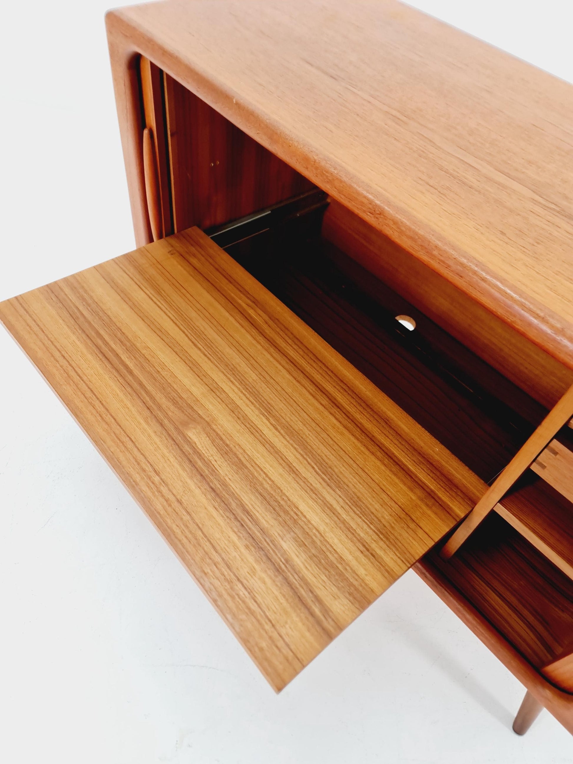 Mid century Solid Danish teak hallway cabinet, Record cabinet By Dyrlund 1960s