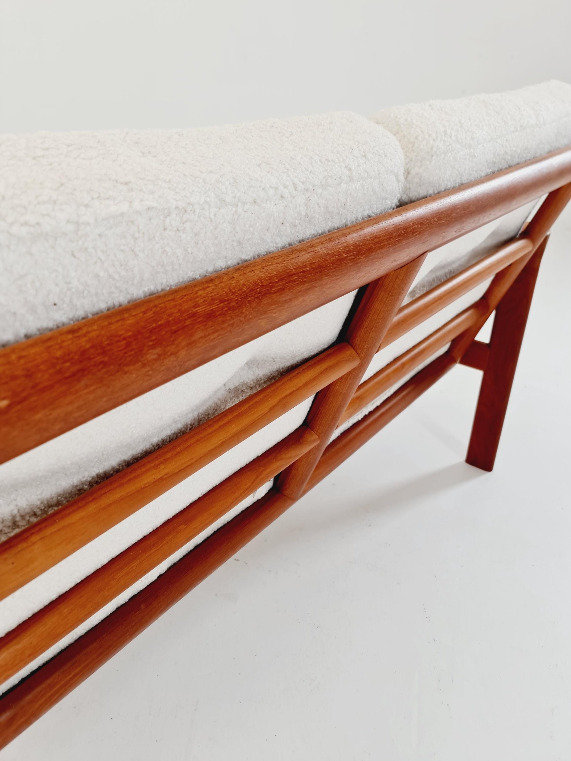 Mid century easy lounge couch by Sven ellekaer for komfort teak , 1960s