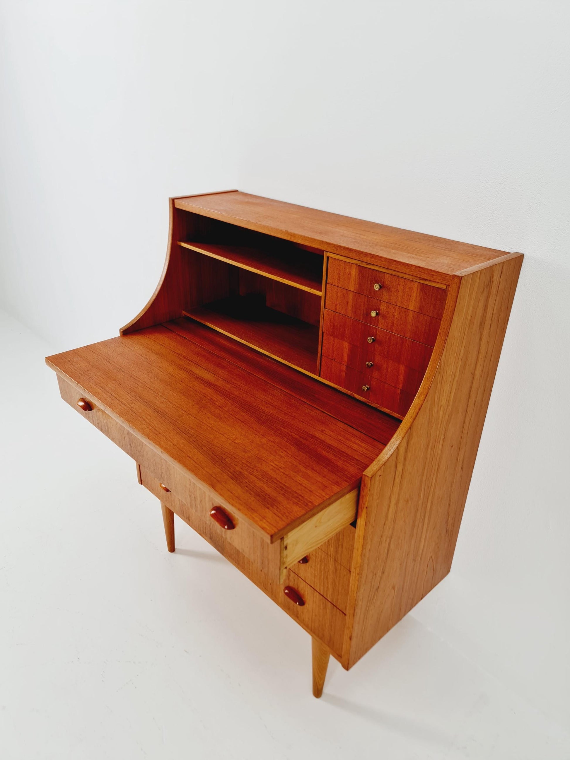 Midcentury vintage Teak secretary / vanity /Make up table By Arne Wahl iversen 1960s