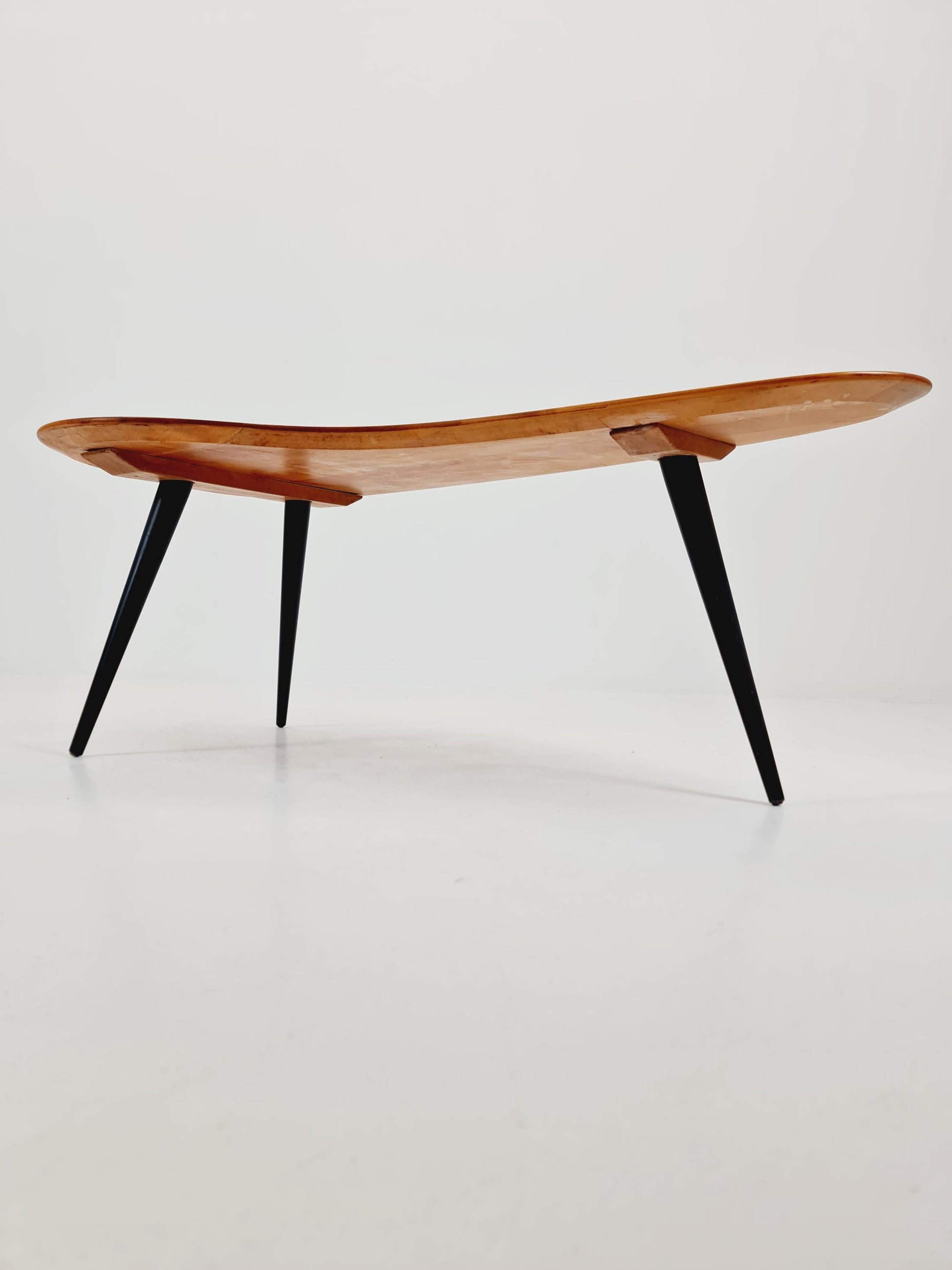 Mid-Century Modern Organic Coffee Table – in Kidney shap by Willy Van Der Meeren Holland, 1960s