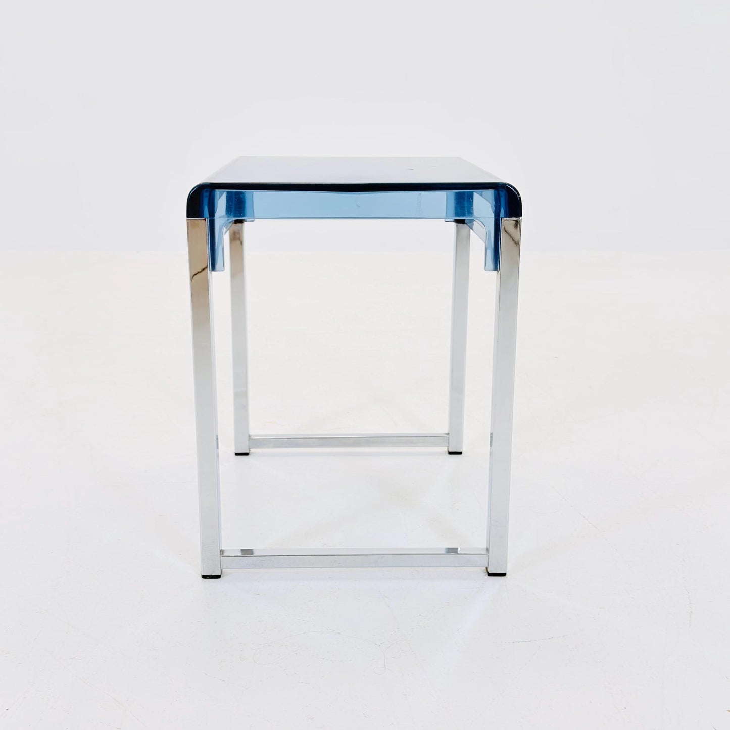 Blue Space Age side table by Marc Berthier for Prisunic, 1970s