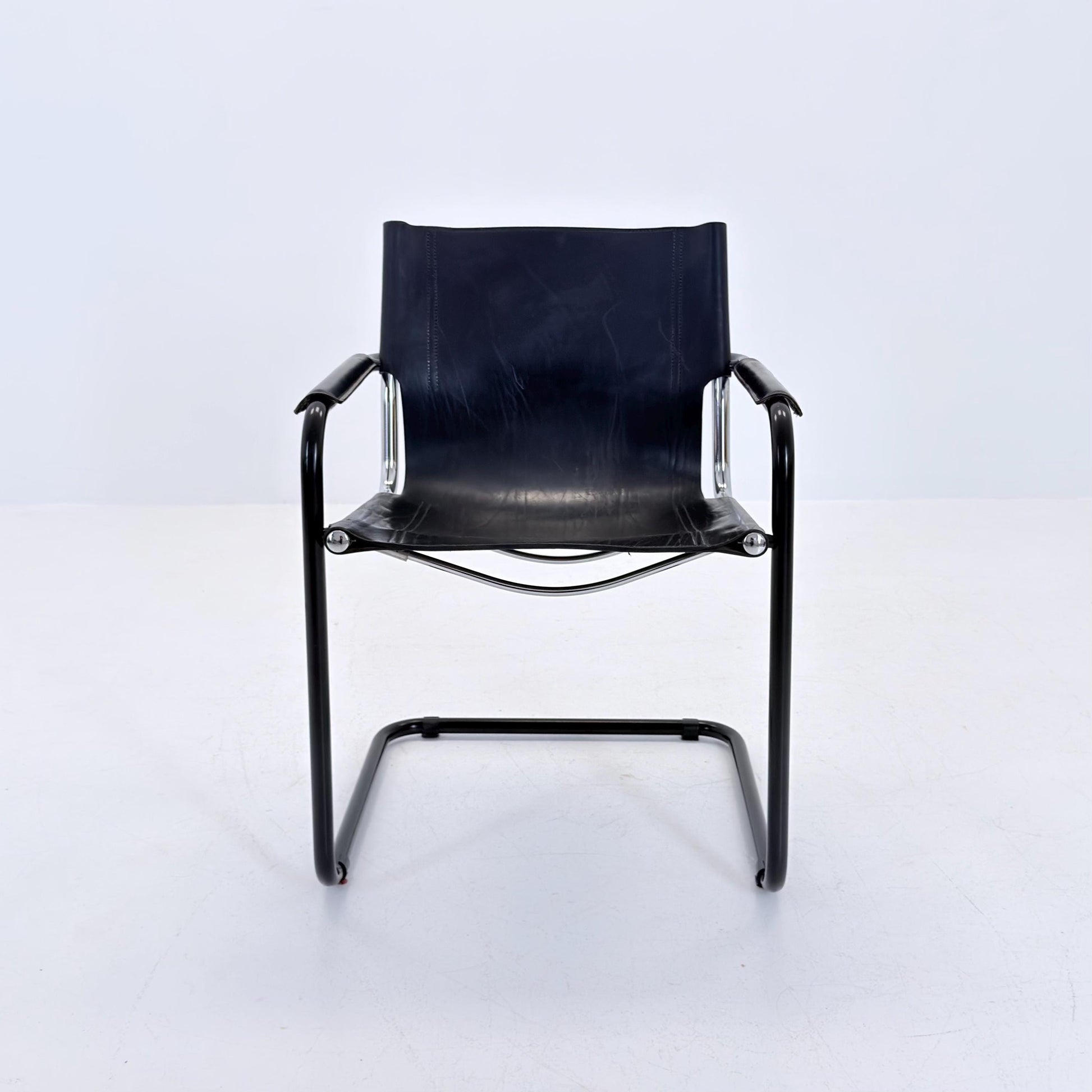 Mid Century Bauhaus MG5 Visitor Chair in Black Leather by Mart Stam & Marcel Breuer for Matteo Grassi, 1970s