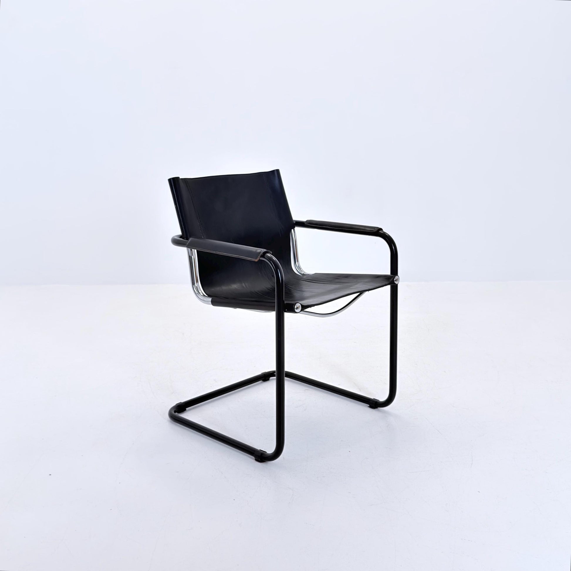 Mid Century Bauhaus MG5 Visitor Chair in Black Leather by Mart Stam & Marcel Breuer for Matteo Grassi, 1970s