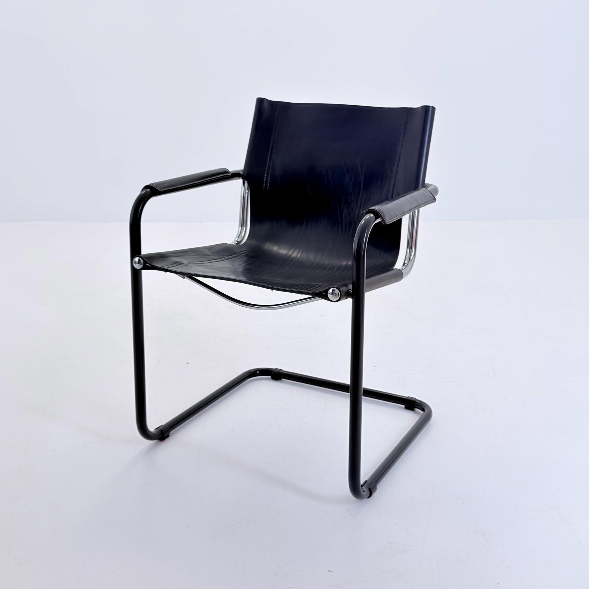 Mid Century Bauhaus MG5 Visitor Chair in Black Leather by Mart Stam & Marcel Breuer for Matteo Grassi, 1970s