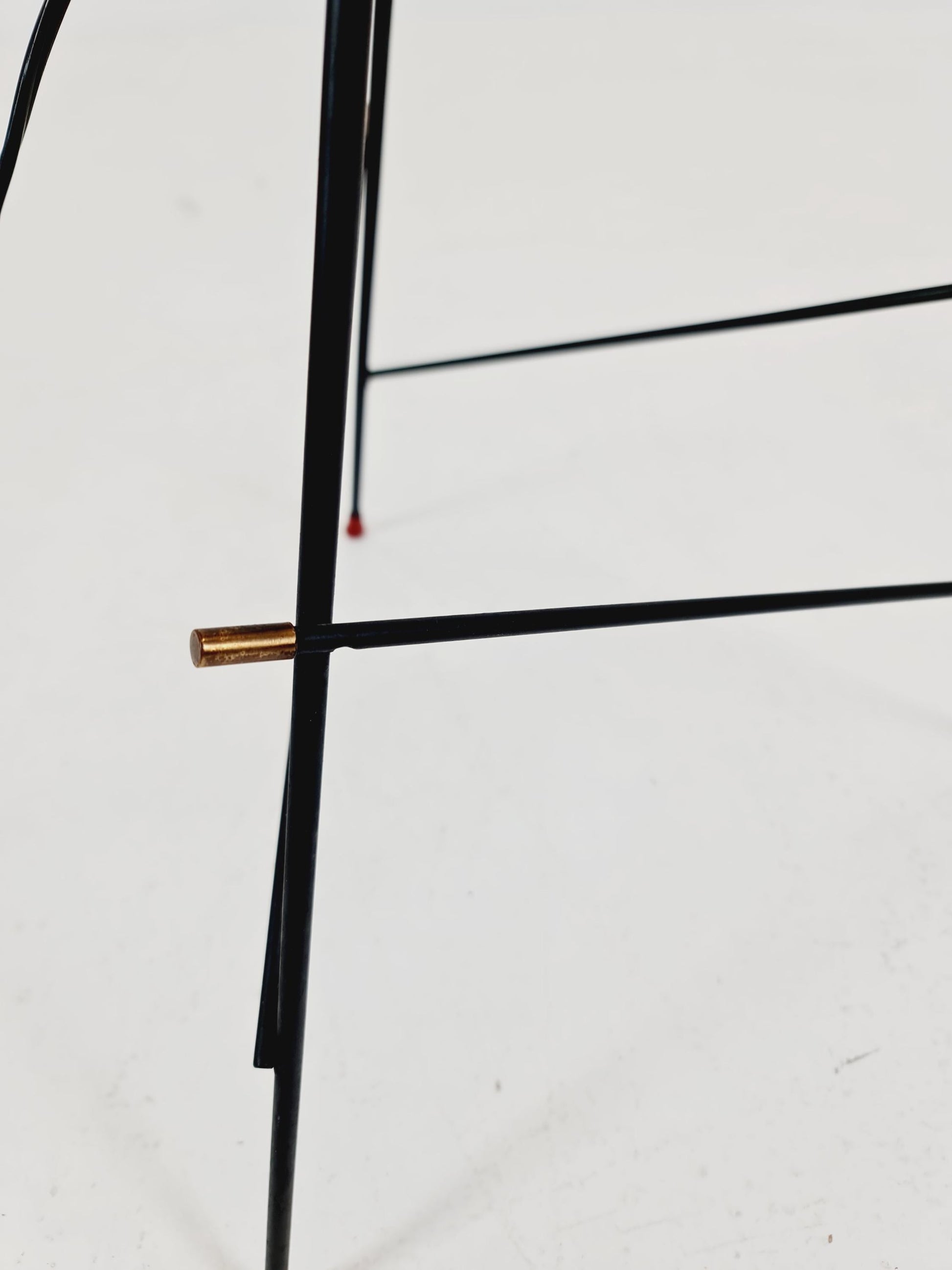 Mid century Tripod Italian floor lamp Red Glas & Brass Details 1950s