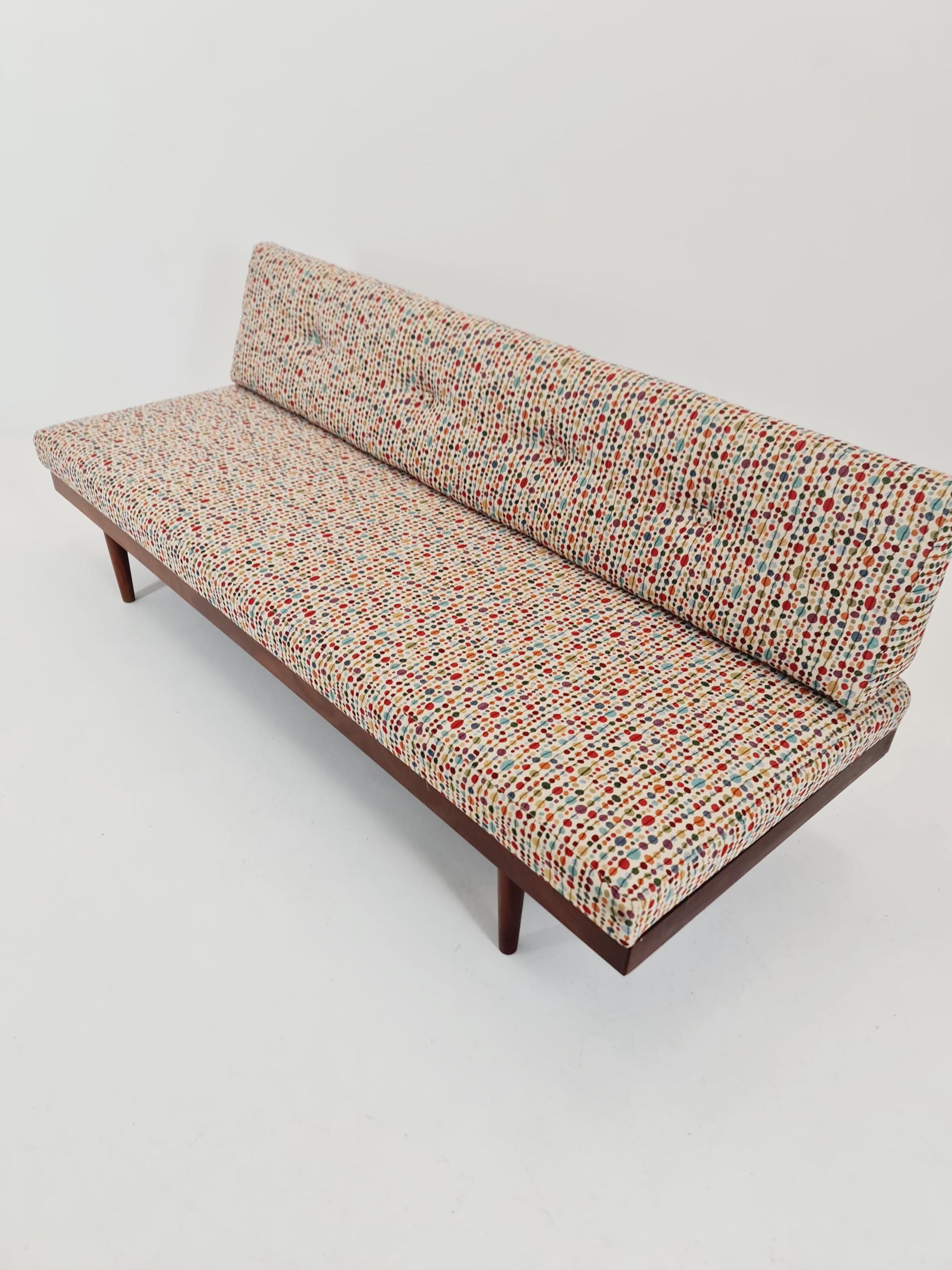 Ingmar Relling “Svane” Daybed – Norwegian Mid-Century Modern Sofa 1960s