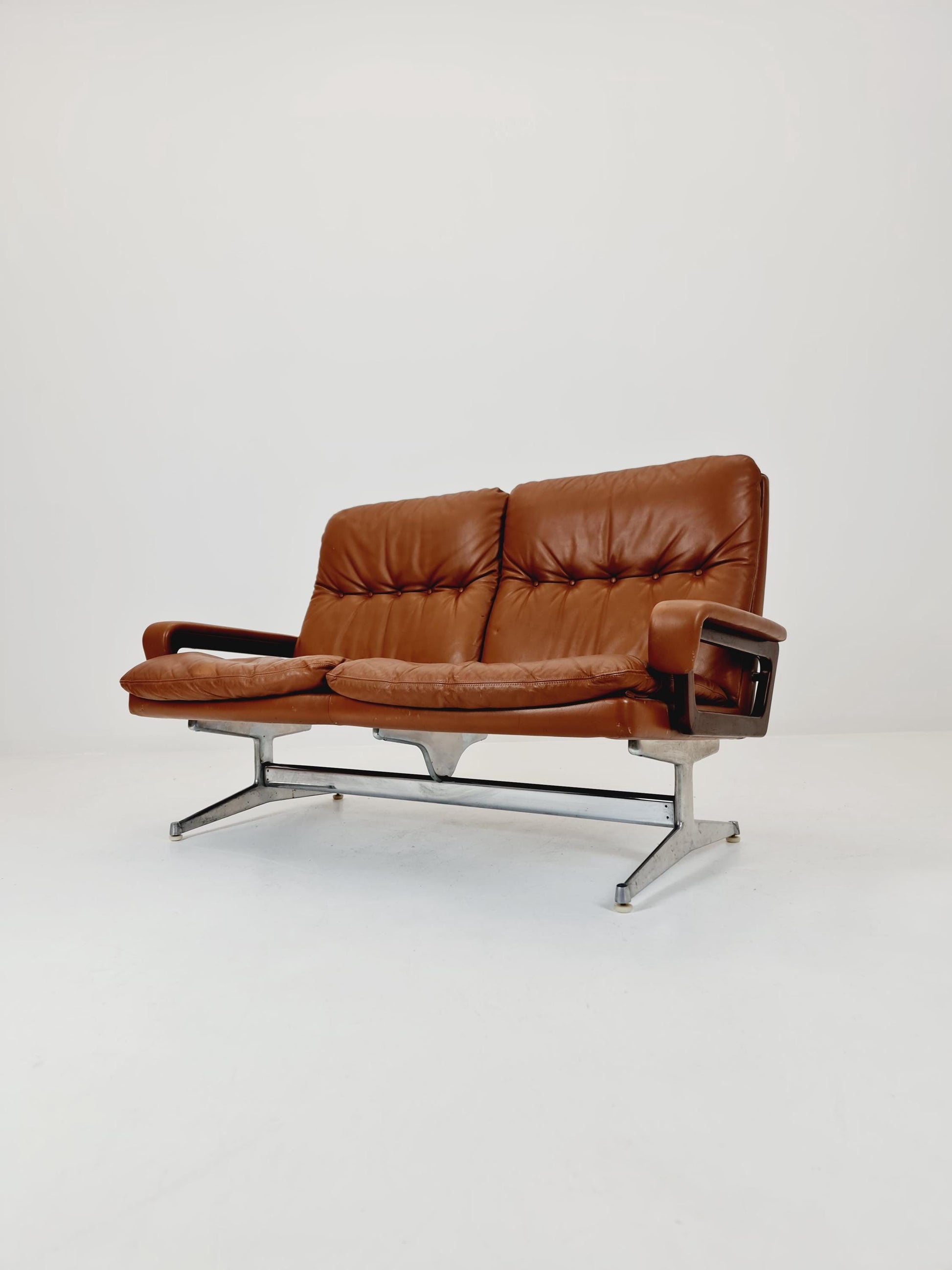 Midcentury sofa King by Andre Vanenbrouck for strässle Switzerland ,1970s