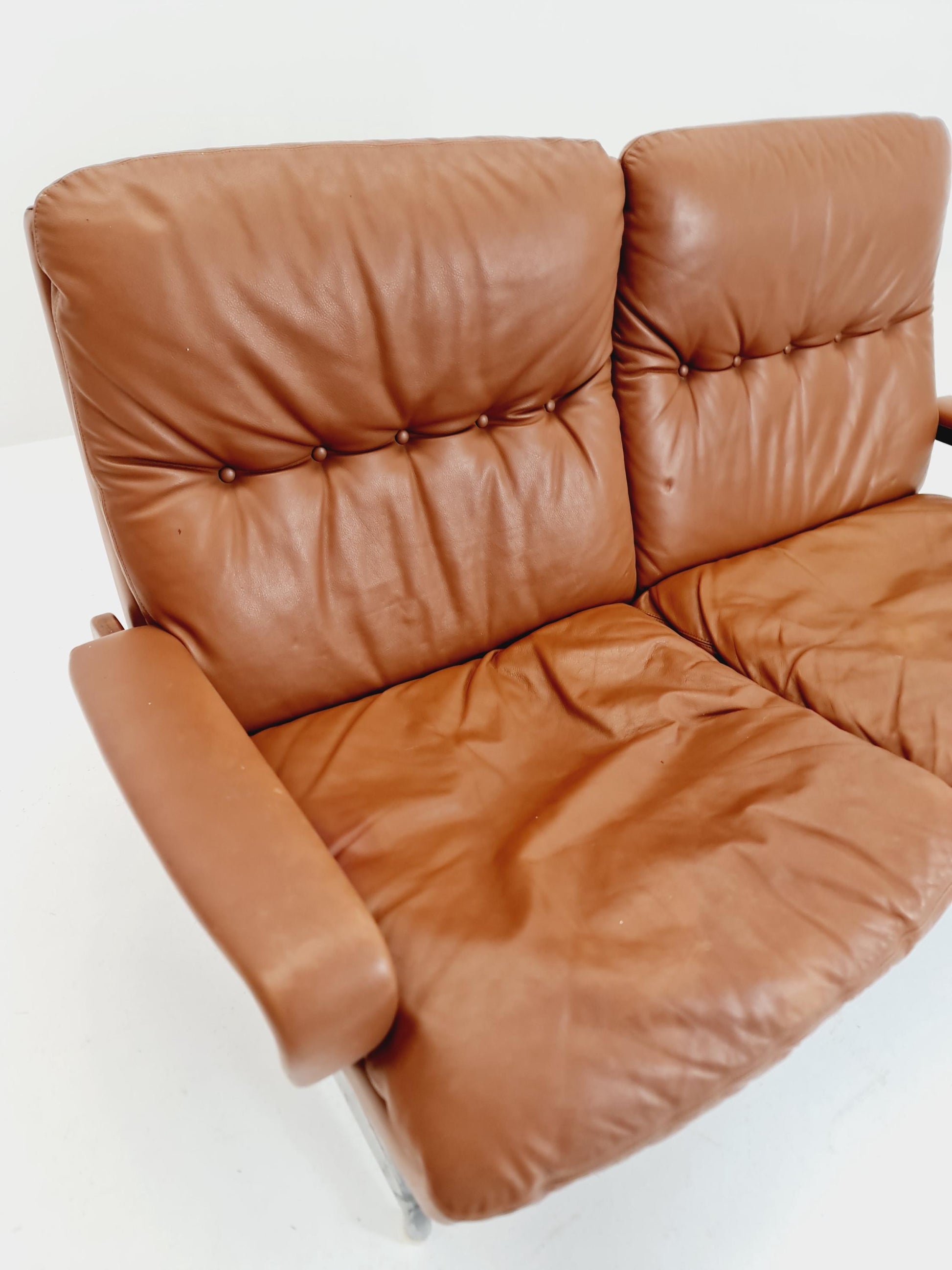 Midcentury sofa King by Andre Vanenbrouck for strässle Switzerland ,1970s