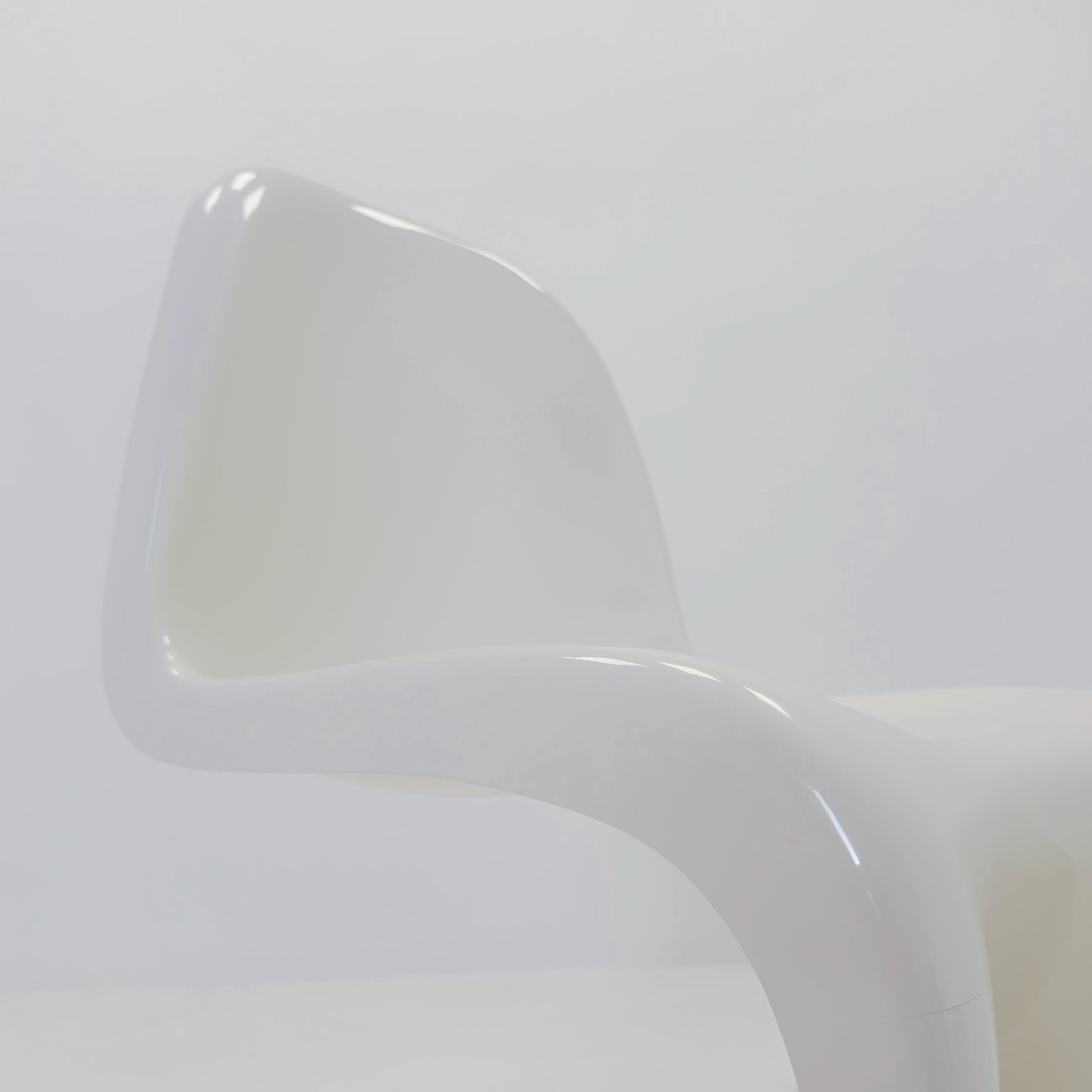 RARE Edition White Panton Chair by Verner Panton for Herman Miller, 1968 | Iconic Space-Age Design fiberglass