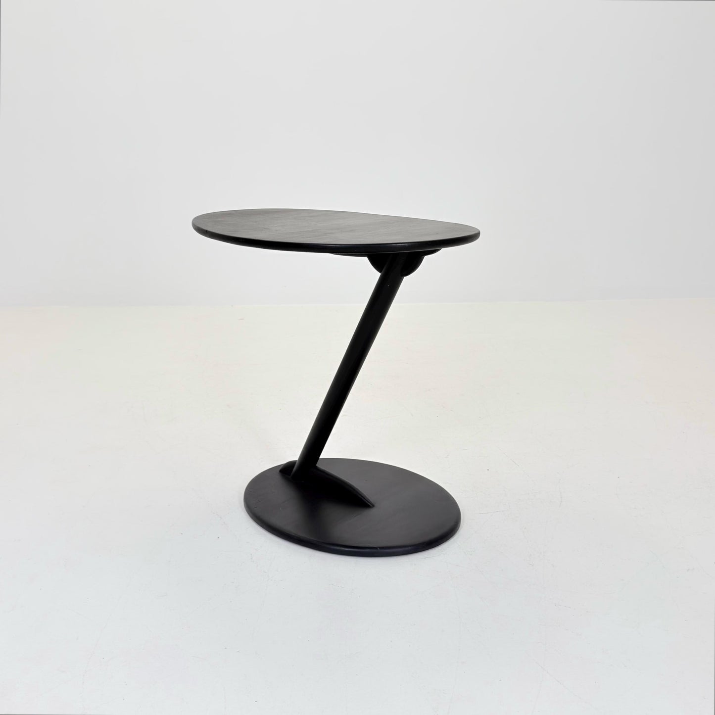Mid century Modern Ellipse Black Side Table – Germany, 1980s
