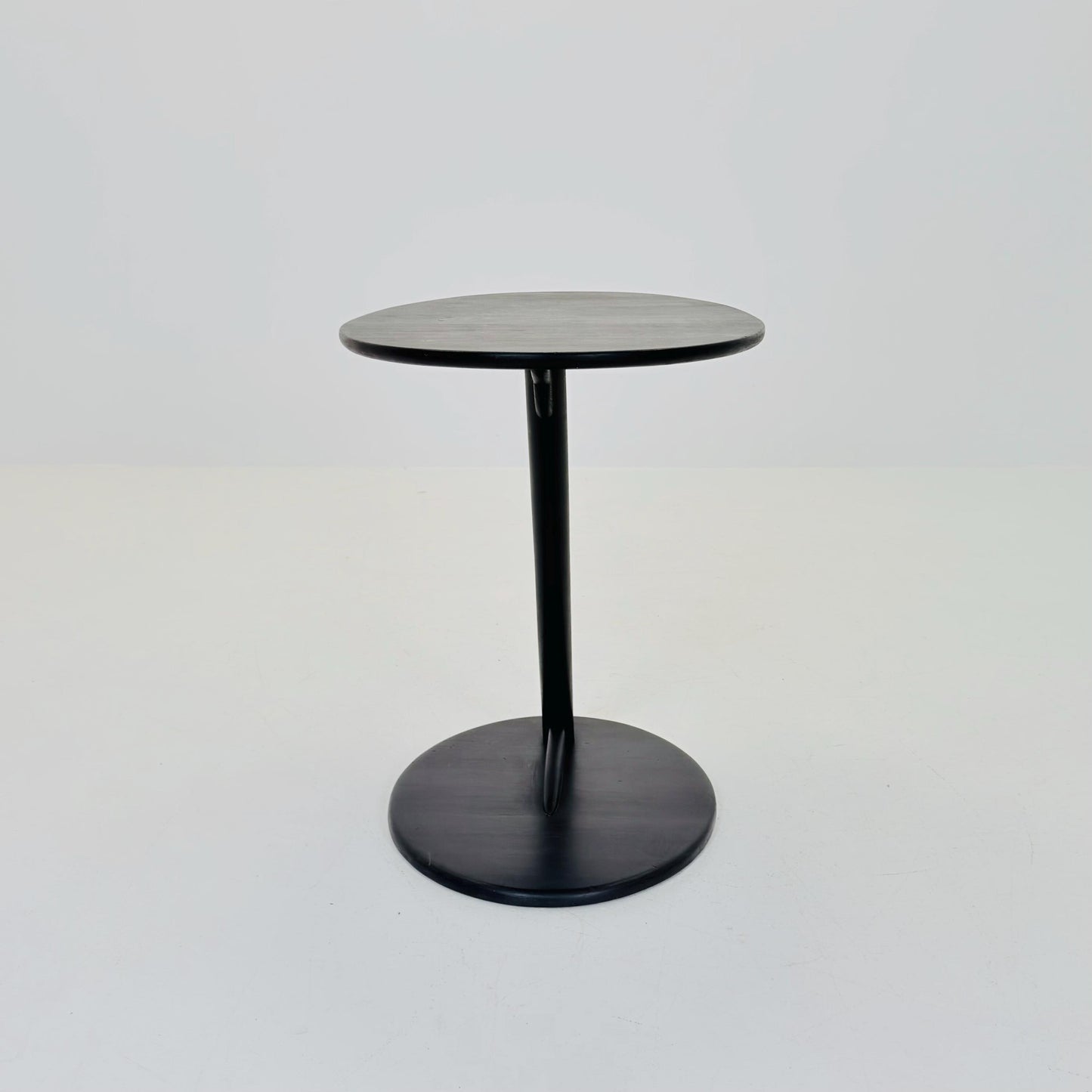 Mid century Modern Ellipse Black Side Table – Germany, 1980s
