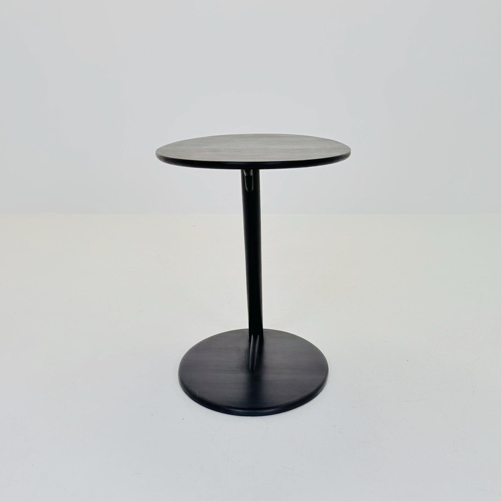 Mid century Modern Ellipse Black Side Table – Germany, 1980s