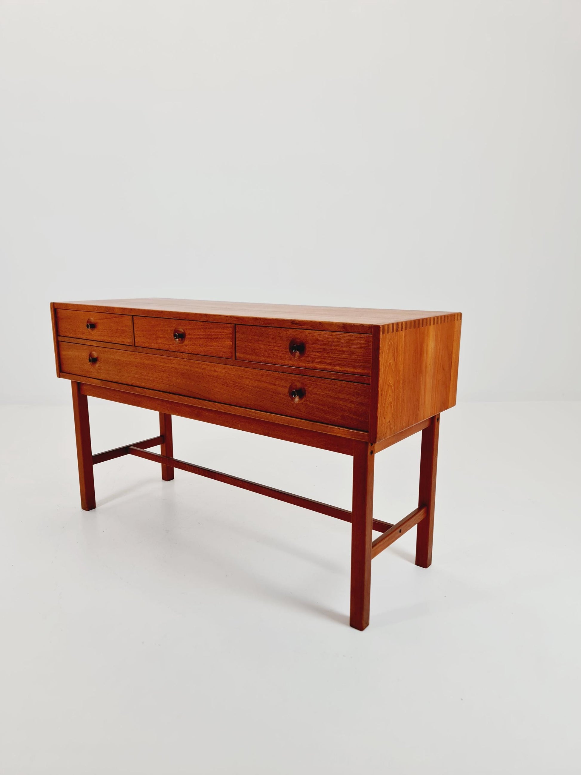 Rare Mid century Dansih Teak Sideboard /chest of Drawers by Nils Jonsson for Trodes , 1960s