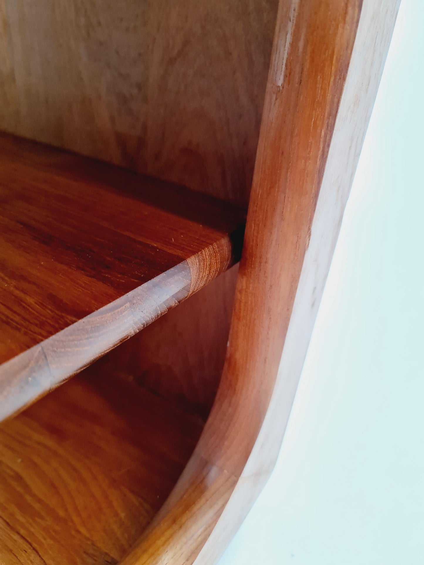 Vintage mid century danish sidetable in solid teak/nightstand By Dyrlund , 1960s