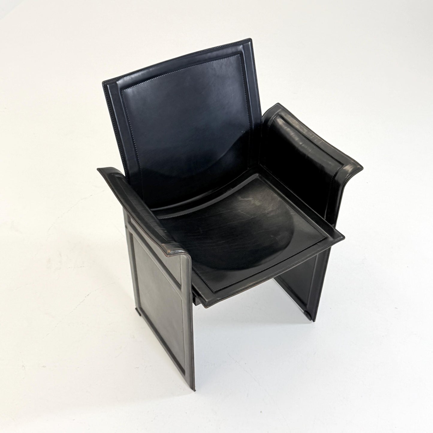 1 of 2 Mid-Century Italian “Korium” KM1 Black Leather Armchair by Tito Agnoli for Matteo Grassi, 1970s