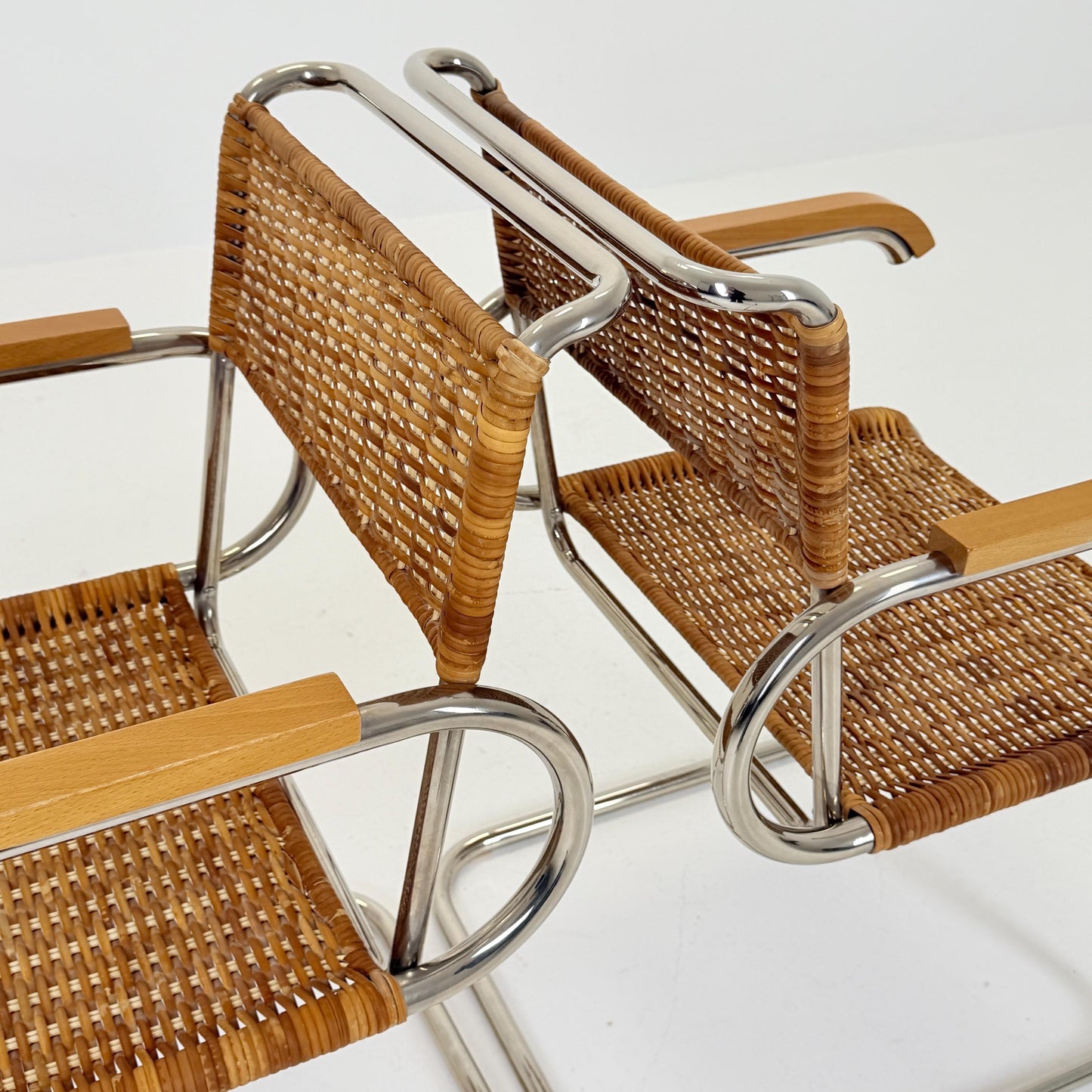 set of 2 Mid century Cantilever D40 Rattan armchairs for Marcel Breuer By Tecta Germany 1980s