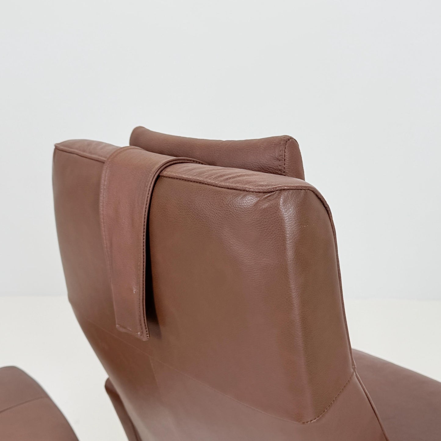 Mid Century Hjort Knudsen Danish Spinning Armchair & Ottoman – Brown Leather Swivel Lounge Chair – Denmark 1990s MCM