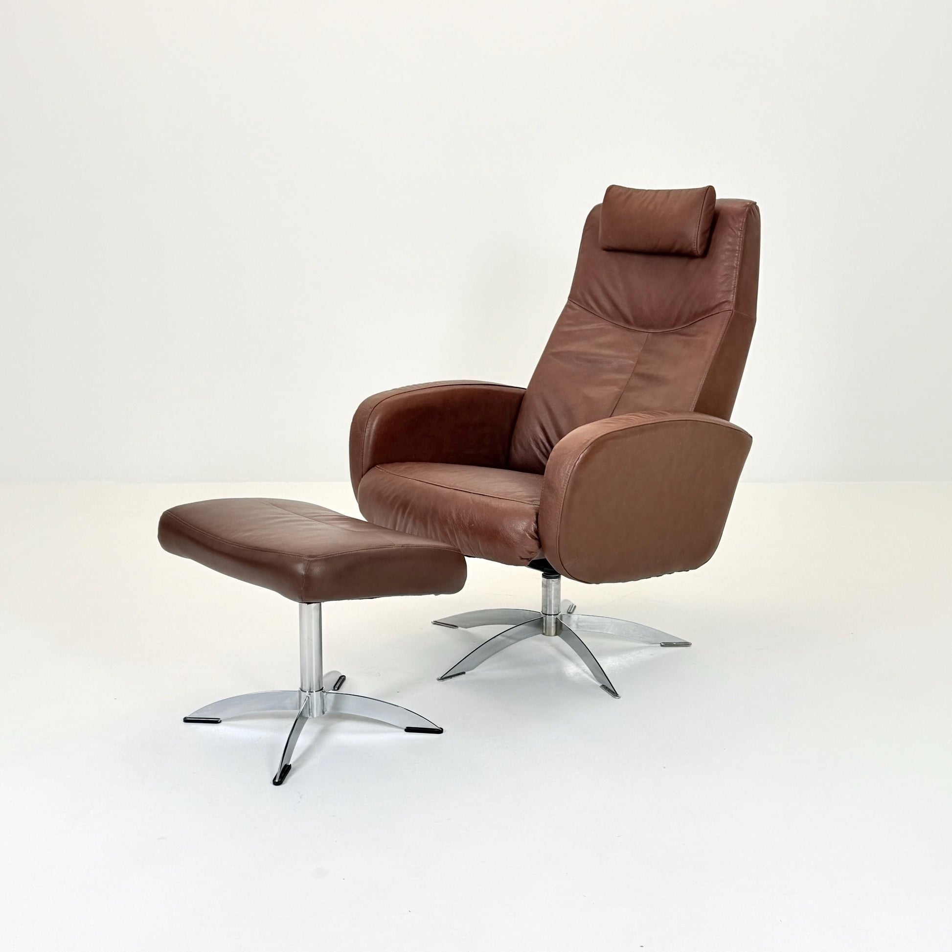 Mid Century Hjort Knudsen Danish Spinning Armchair & Ottoman – Brown Leather Swivel Lounge Chair – Denmark 1990s MCM