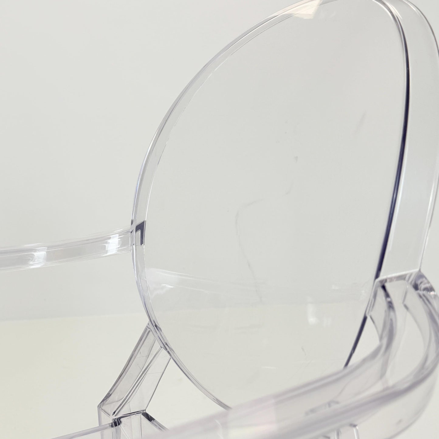 Set of 2 Louis Ghost Armchairs by Philippe Starck for Kartell – Transparent Polycarbonate Chairs, Italy 2000s