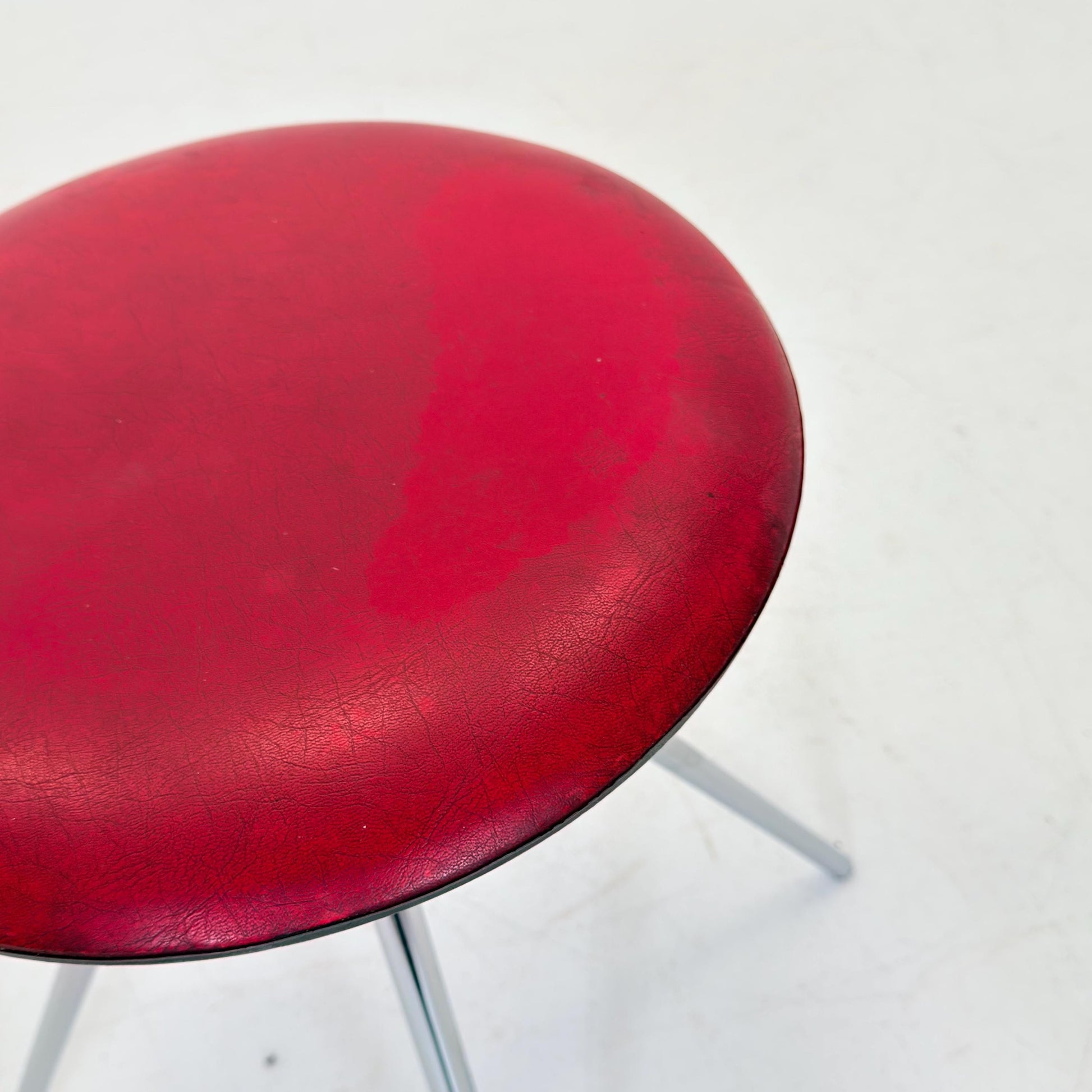 Mid Century Modern Industrial Tripod Stool 1980s Italy – Bauhaus Swivel Adjustable