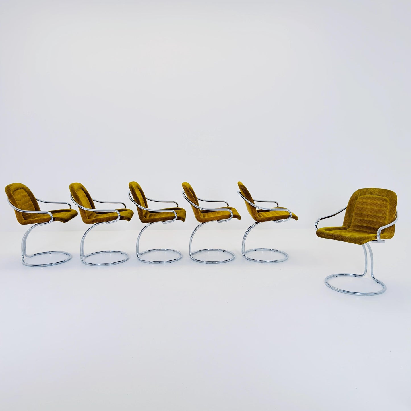 Set of 6 Mid century Cantilever Dining Chairs by Gastone Rinaldi Cantilever Dining Chairs – for RIMA Italy 1970s