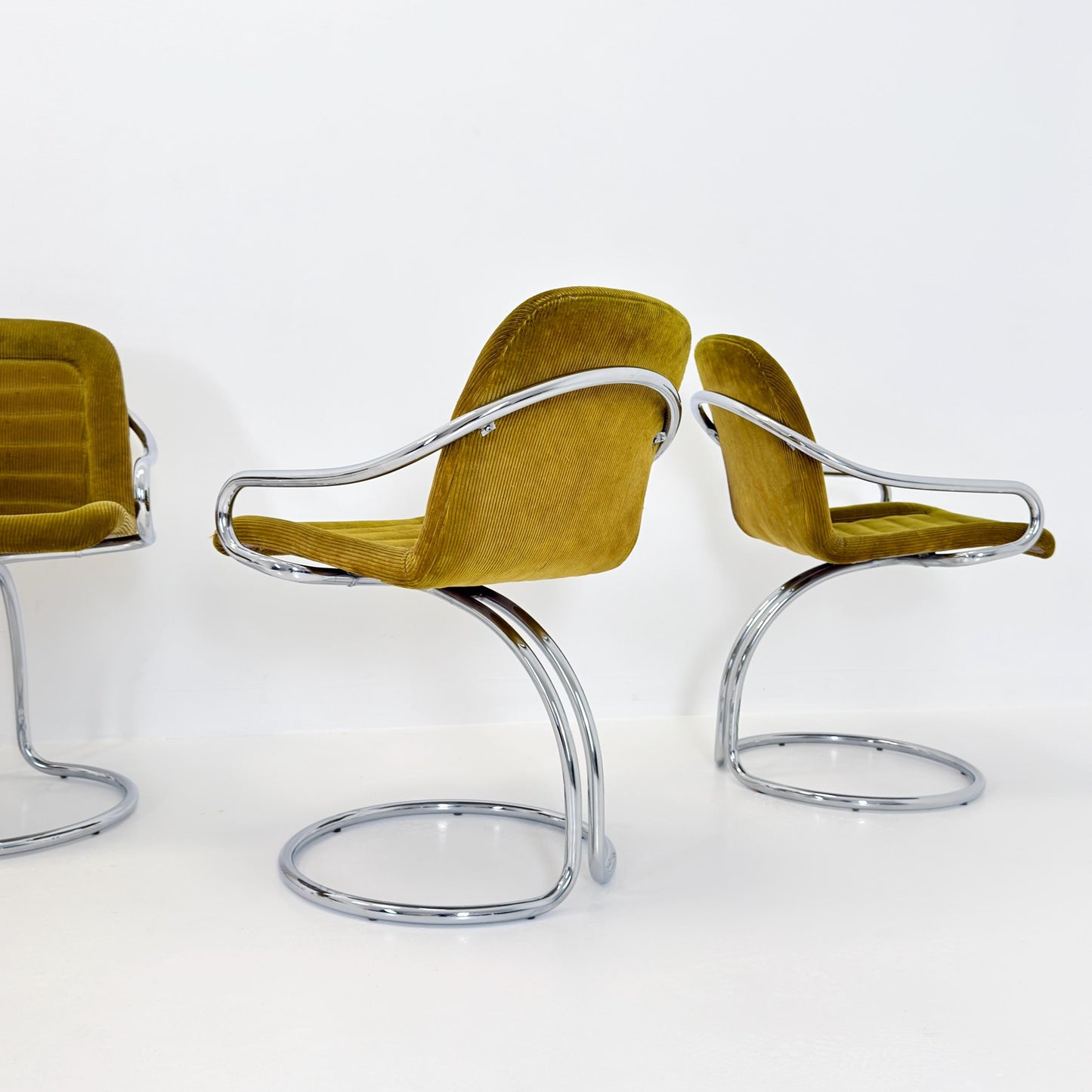 Set of 6 Mid century Cantilever Dining Chairs by Gastone Rinaldi Cantilever Dining Chairs – for RIMA Italy 1970s