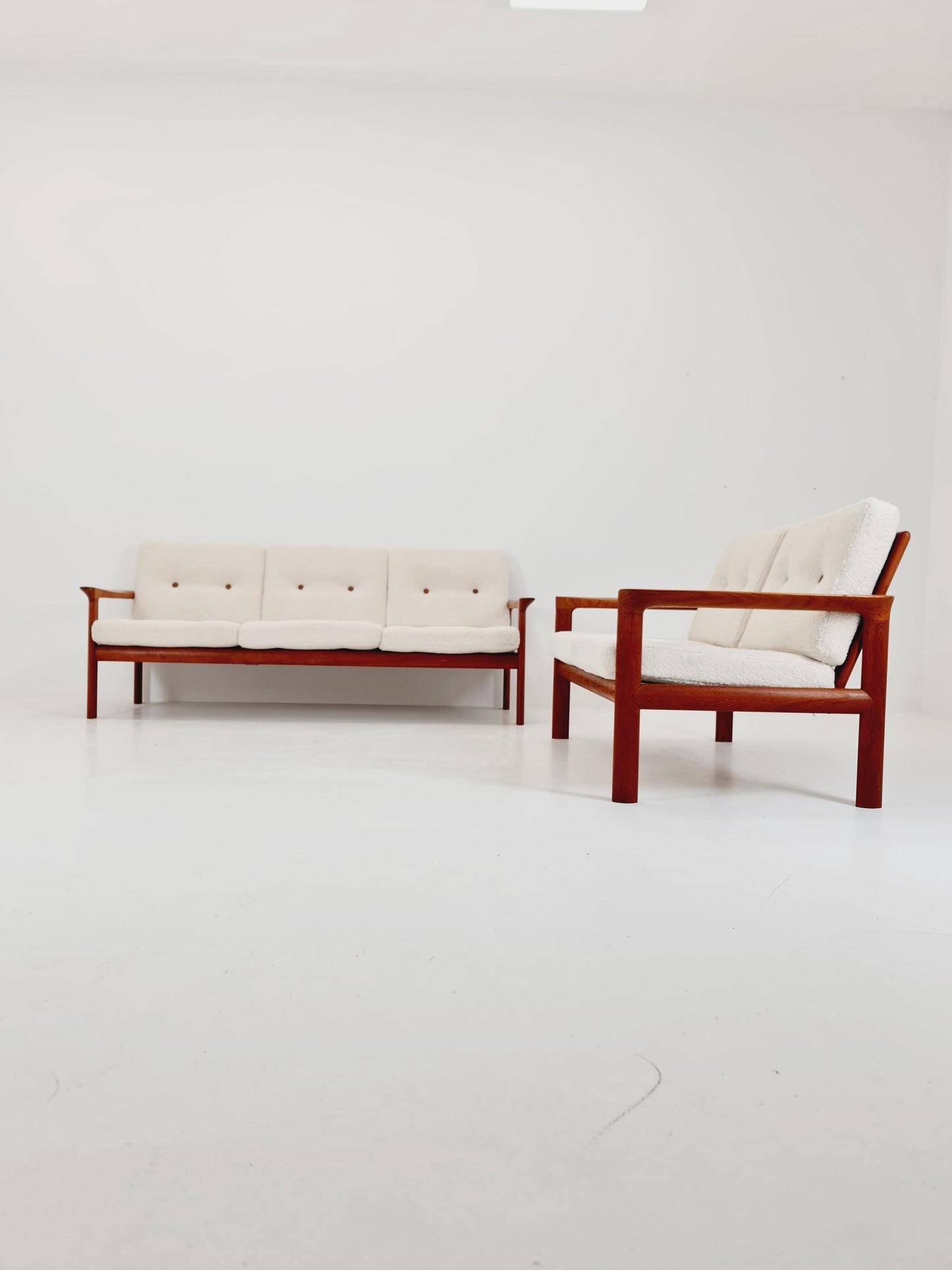 Mid century easy lounge couch by Sven ellekaer for komfort teak , 1960s