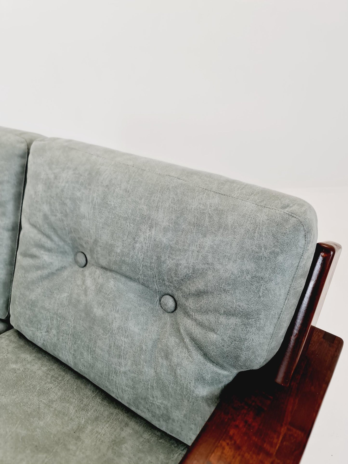 Midcentury easy lounge couch by Esko Pajamies for Askoo, Finland, 1960s,