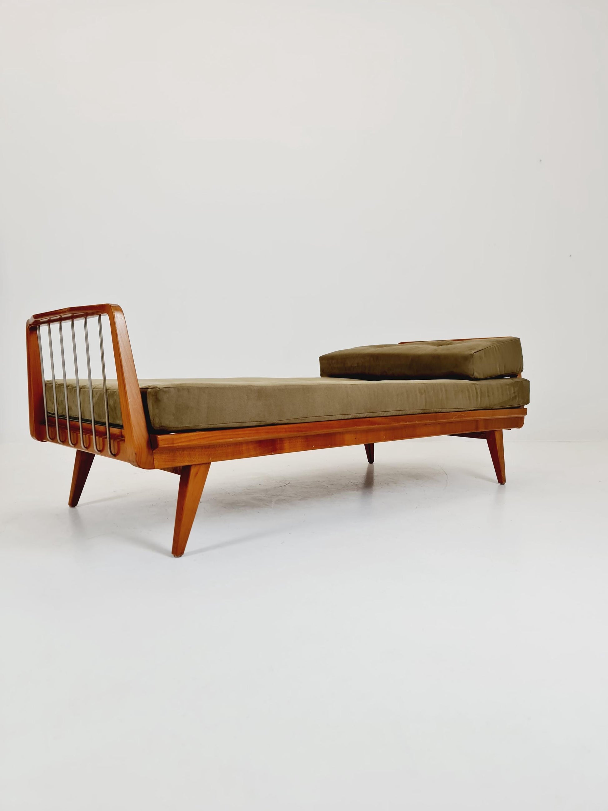 Midcentury Stella Sofa Ash wood Daybed by Walter Knoll , Germany, 1950s