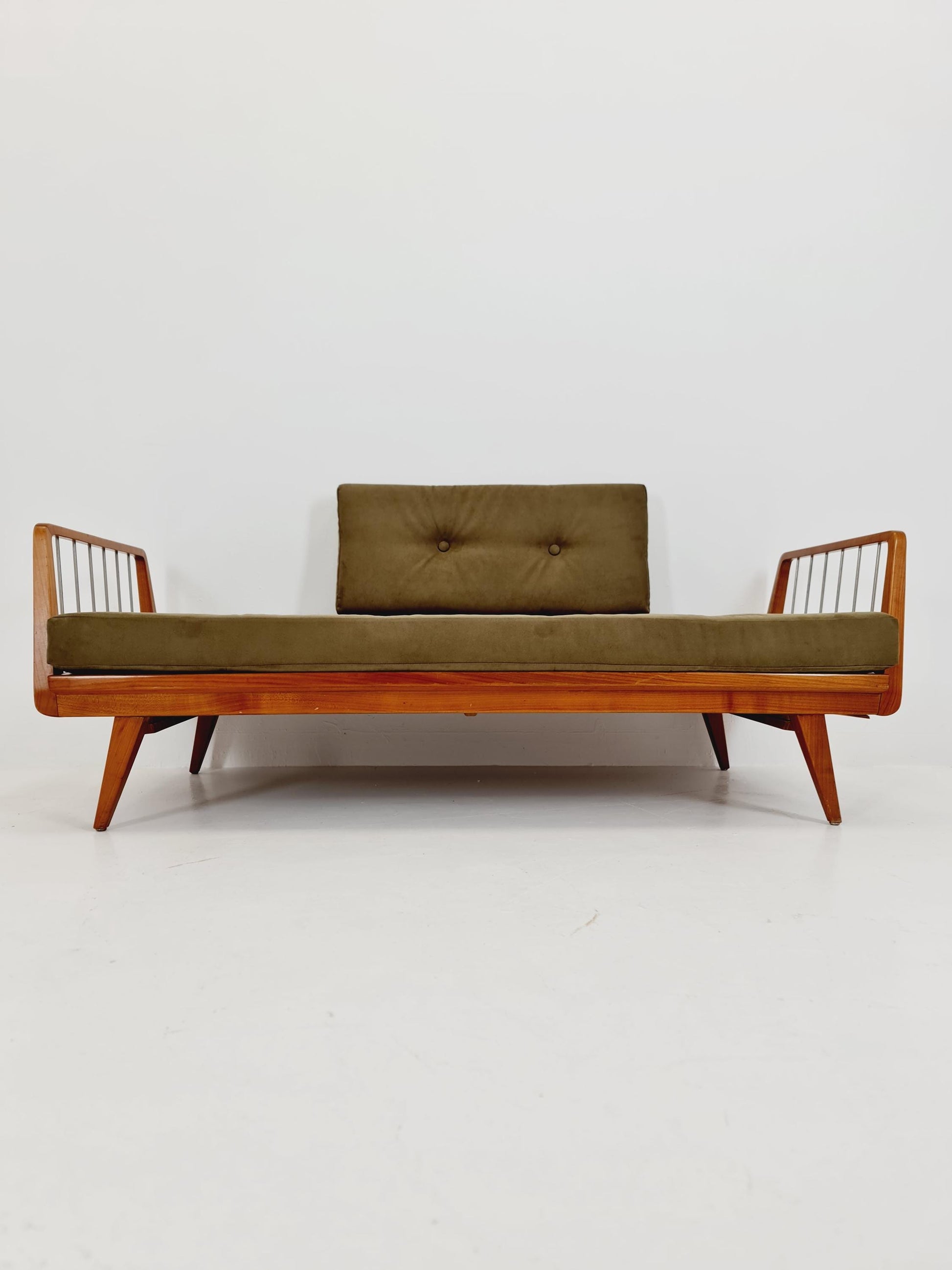 Midcentury Stella Sofa Ash wood Daybed by Walter Knoll , Germany, 1950s