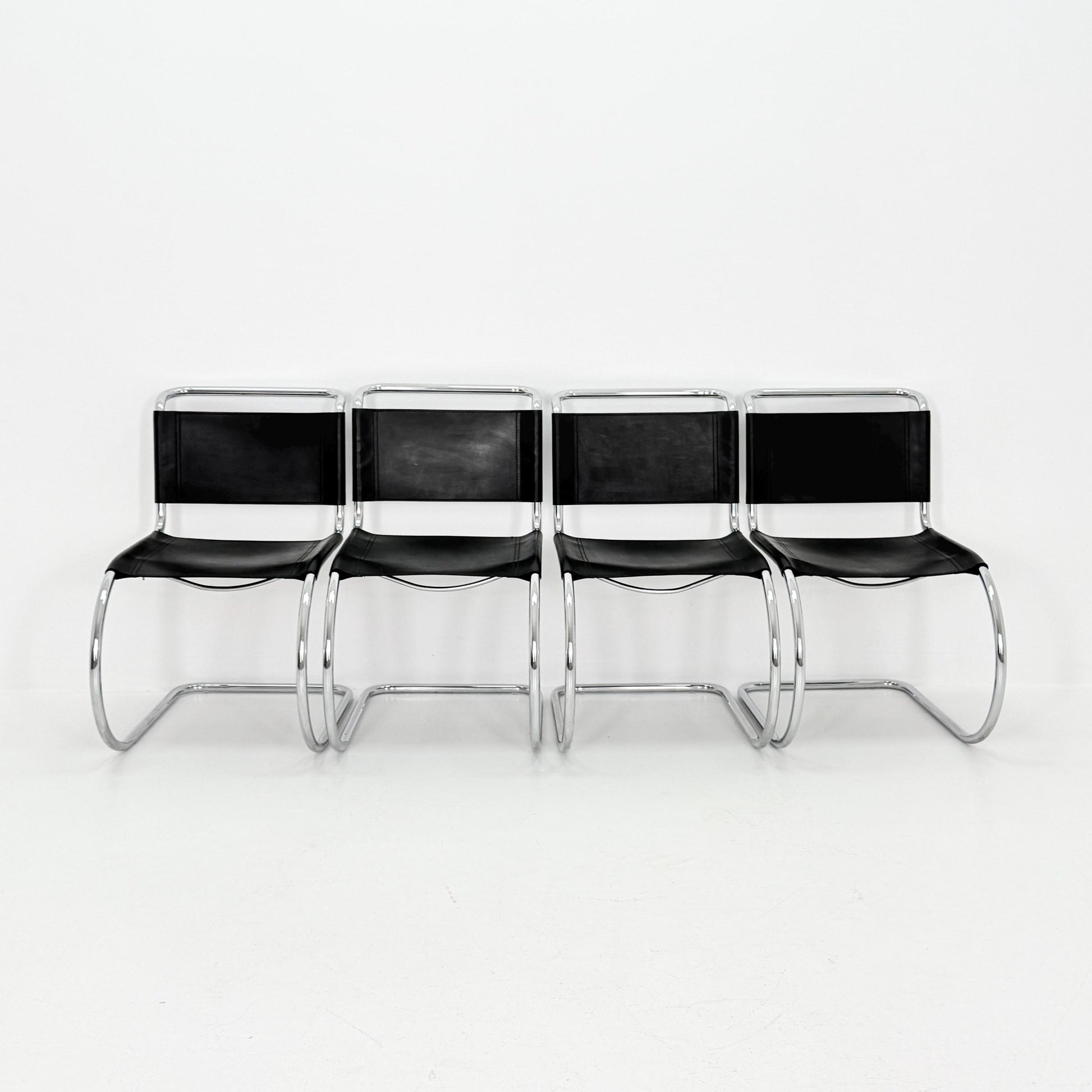 Set of 4 MR10 lounge black leather chairs design by Ludwig Mies van der Rohe , 1980s Italy
