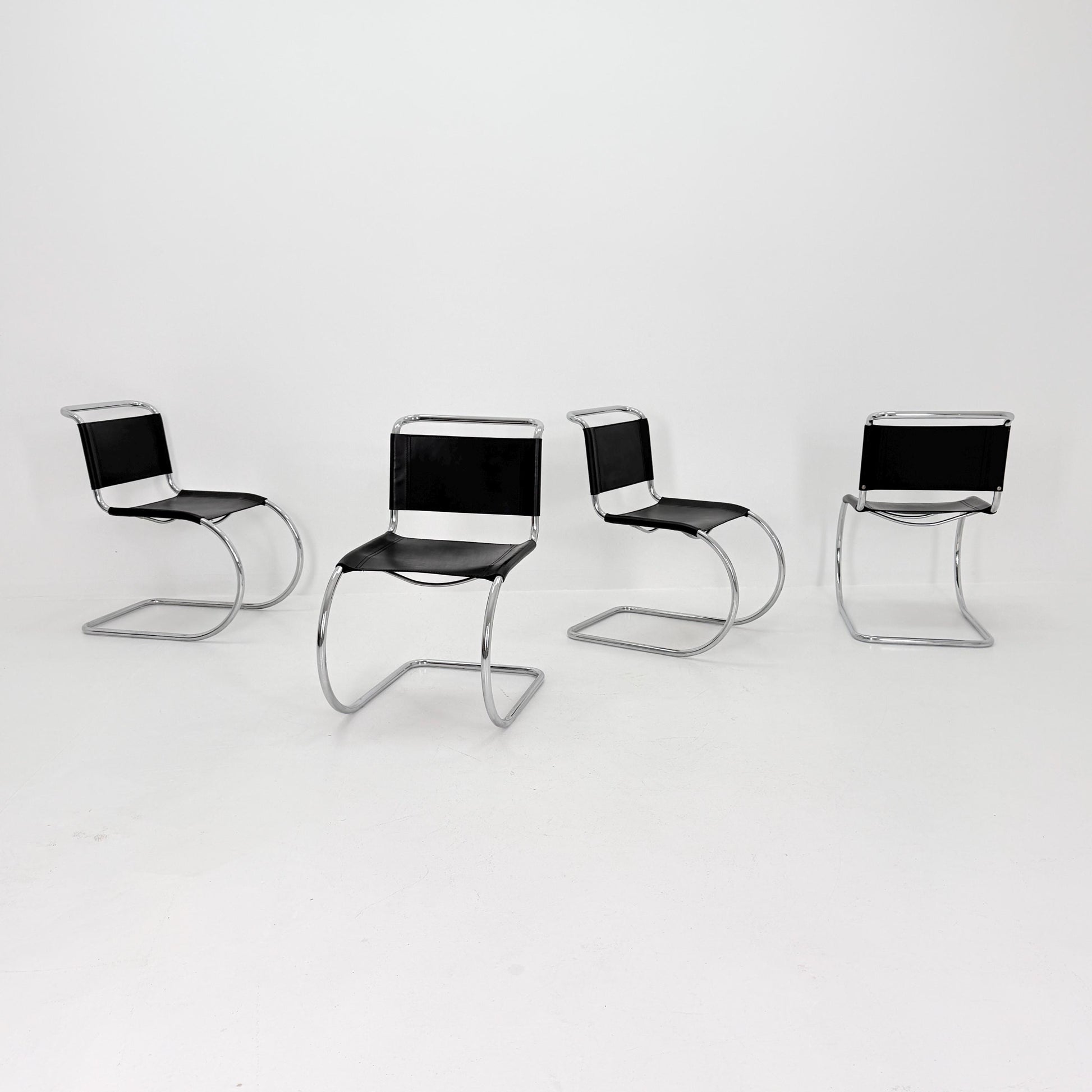 Set of 4 MR10 lounge black leather chairs design by Ludwig Mies van der Rohe , 1980s Italy