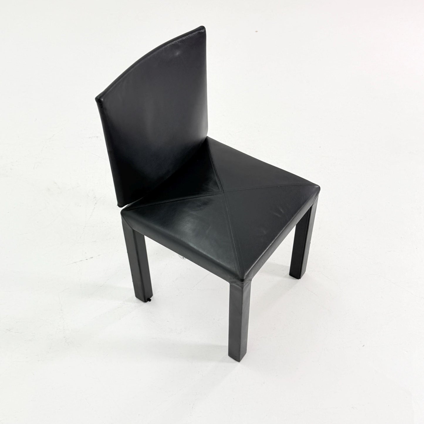 1 of 3 Mid Century Arcadia Dining Chairs by Paolo Piva for B&B Italia – Black Leather 1980s Italy