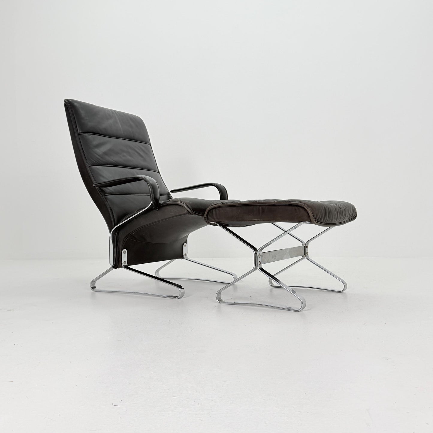 Mid Century Modern Lounge Chair / Ottoman Attributed to Kastholm & Fabricius – Black Leather -Chrome Armchair, Germany 1980s