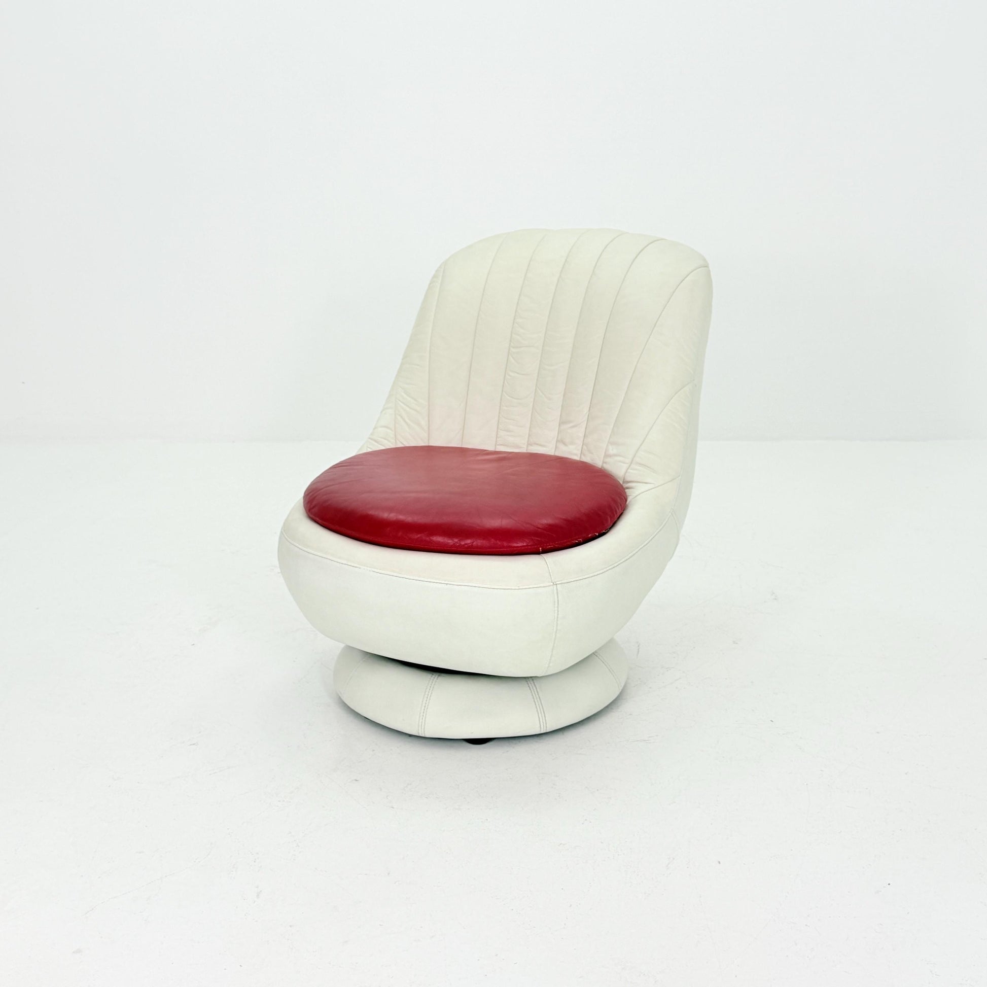 Mid Century Space Age Swivel Lounge Chair – White & Red Leather, Germany 1970s,