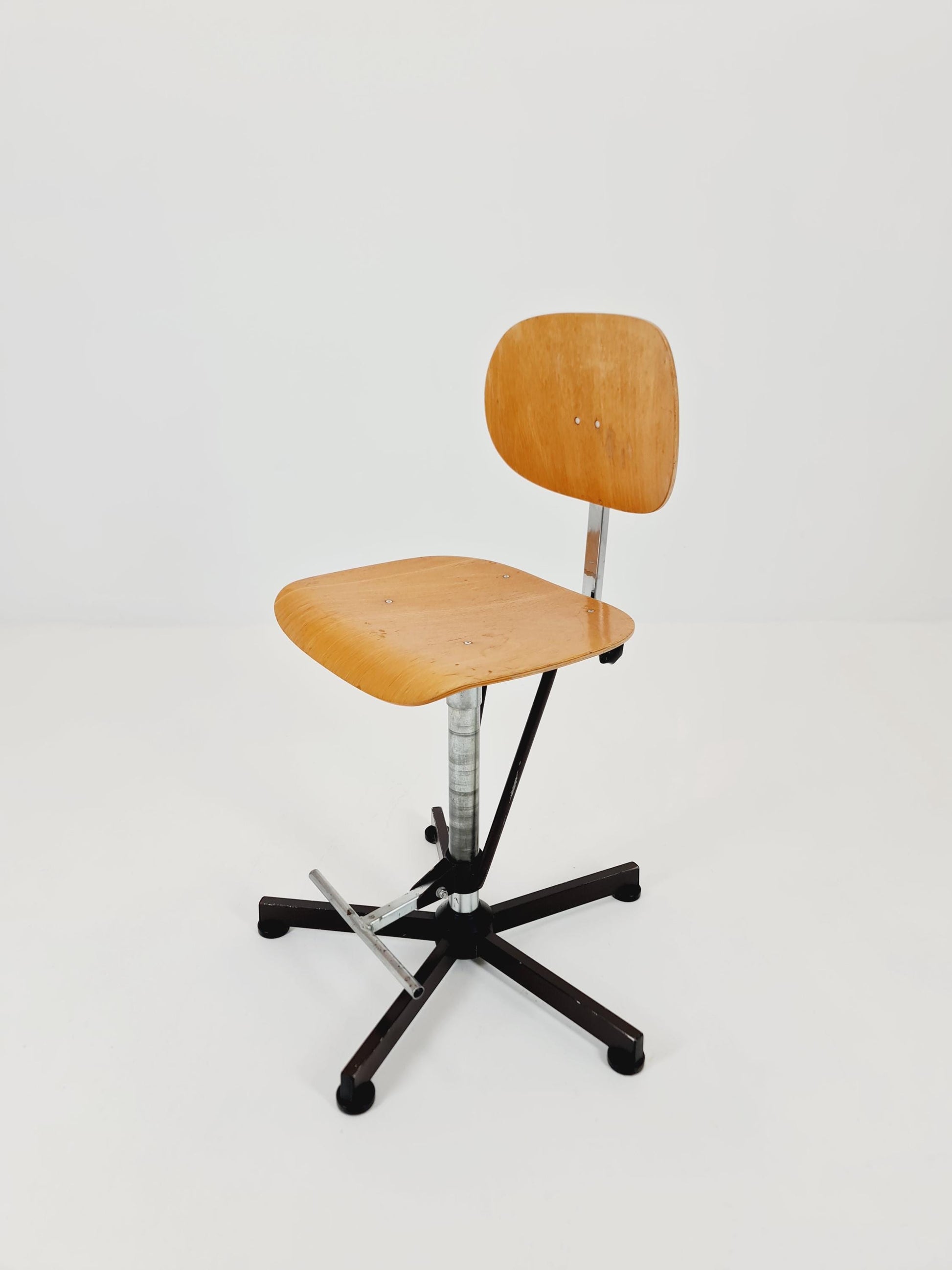 1of 2 Bauhaus swivel office/Bar chair in solid wood By Bima 1960s