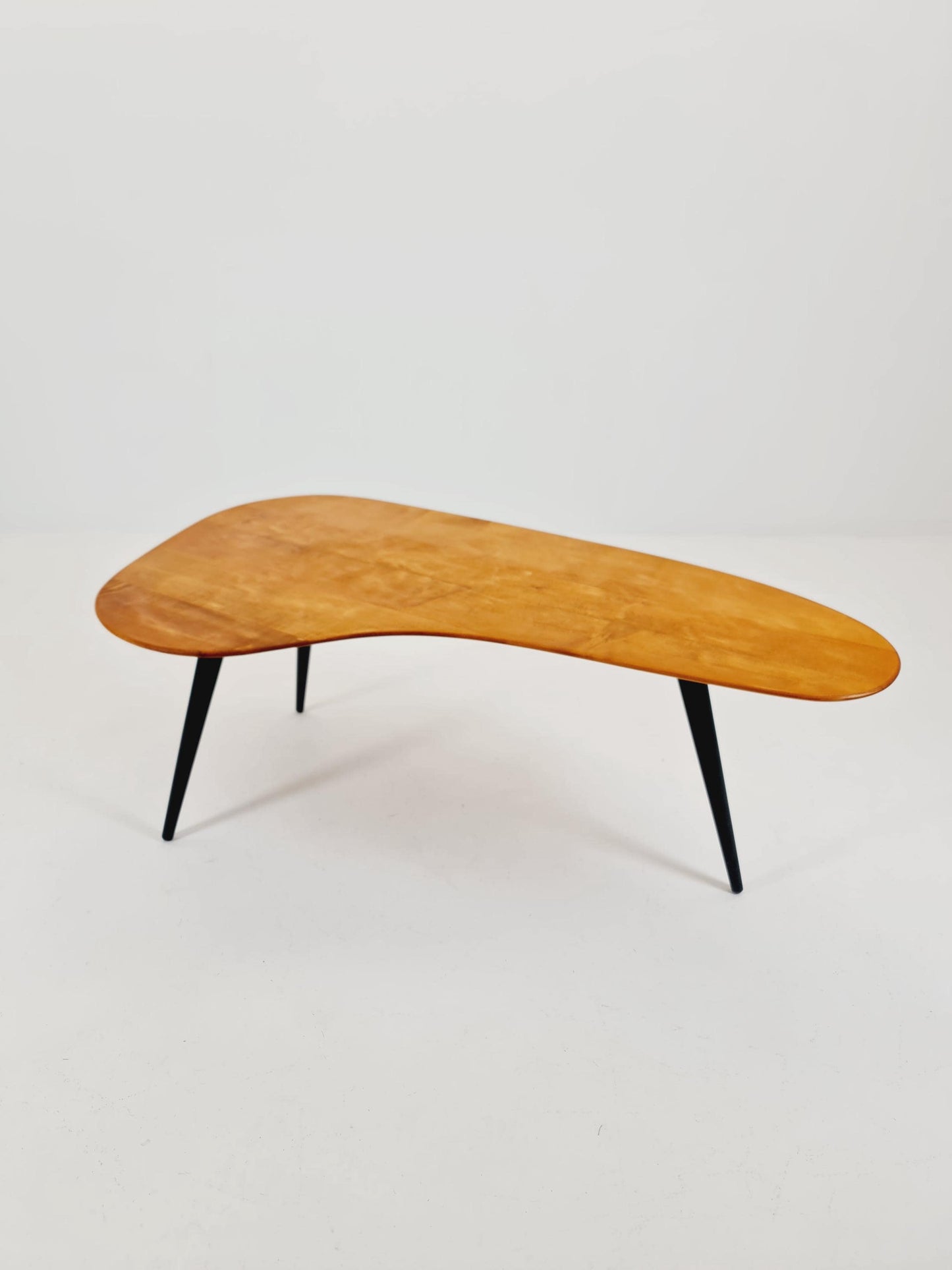 Mid-Century Modern Organic Coffee Table – in Kidney shap by Willy Van Der Meeren Holland, 1960s