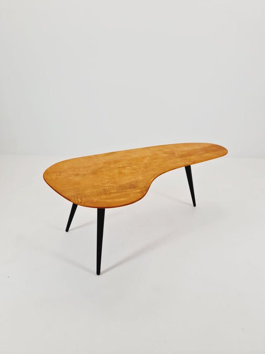 Mid-Century Modern Organic Coffee Table – in Kidney shap by Willy Van Der Meeren Holland, 1960s