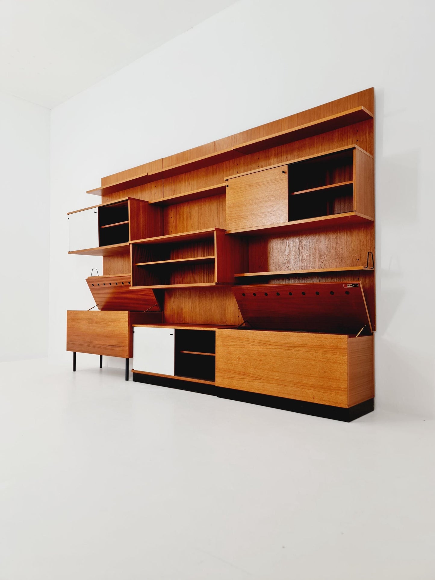 Rare German shelf-system by Günter Renkel for Rego Twen in Teak 1950s