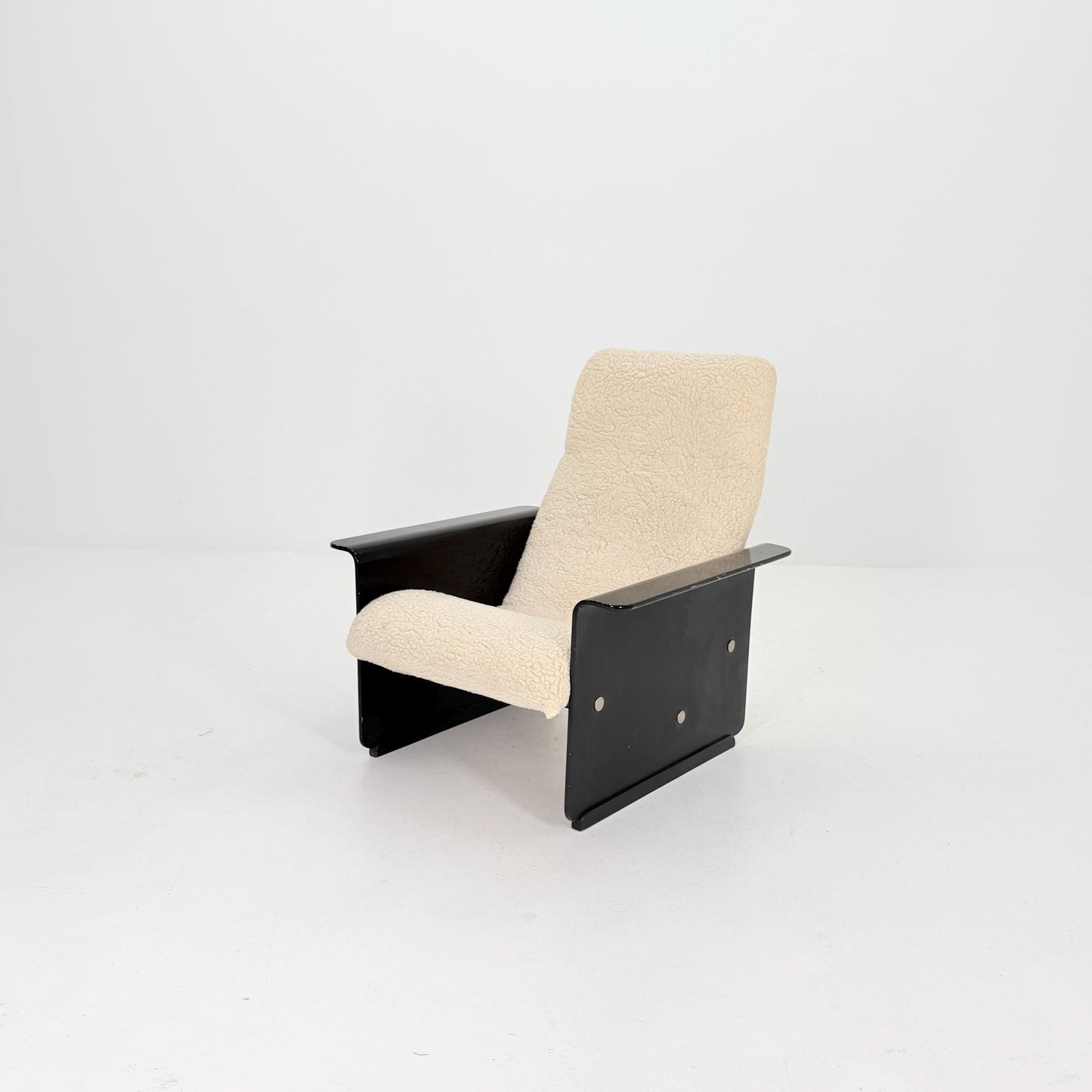 Mid Century Space Age Lounge Chair, Faux Fur Teddy Fabric & Black Wood Base, Germany 1980s,