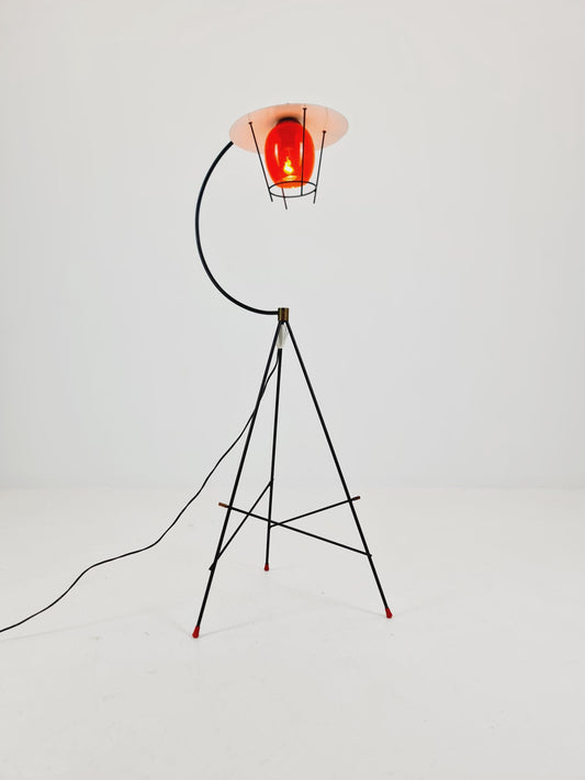 Mid century Tripod Italian floor lamp Red Glas & Brass Details 1950s