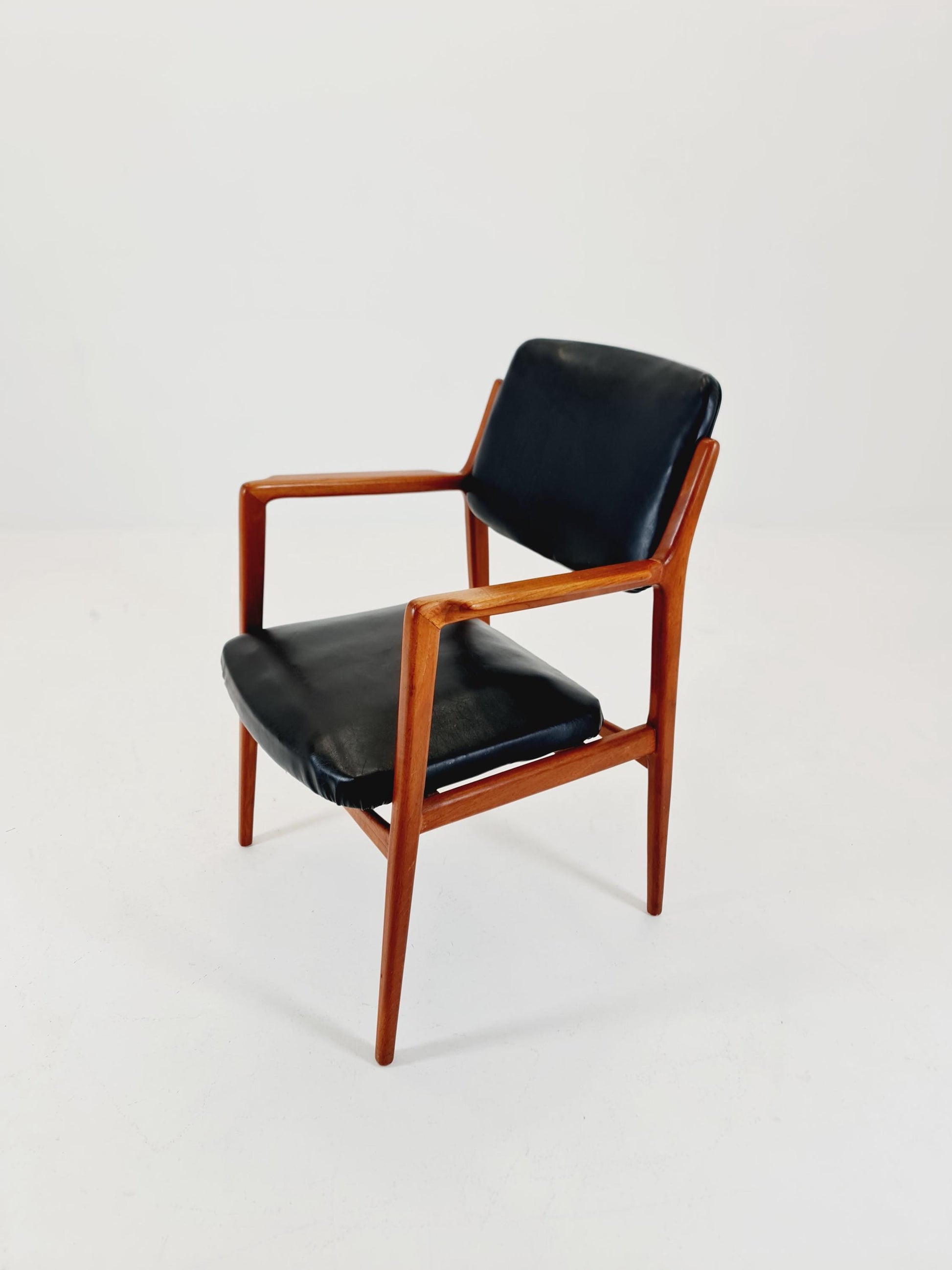 Dansih Teak Midcentury armchair 1960s,