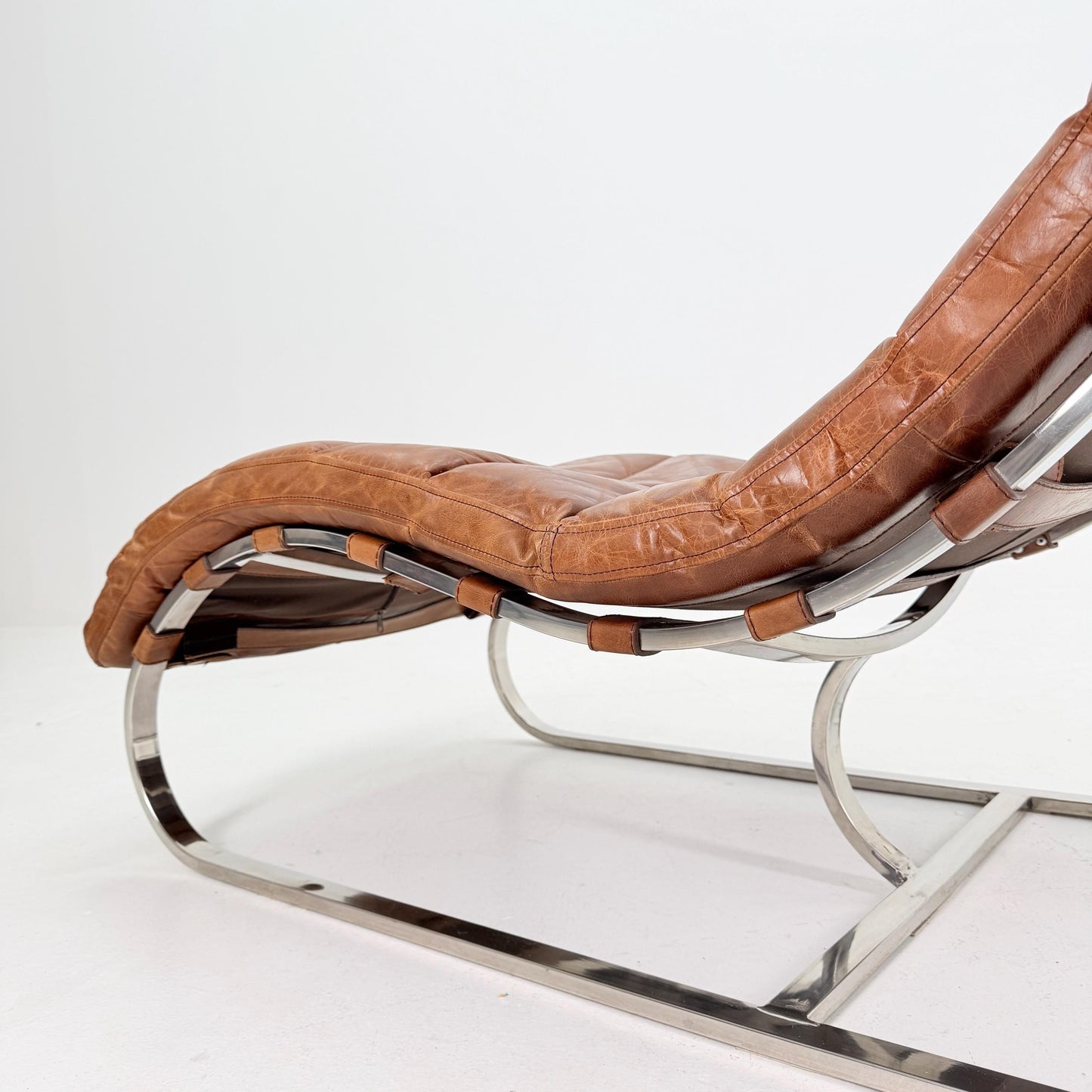 Mid Century Lounge chair leather and chrome, Ludwig Mies van der Rohe Italy 1980s