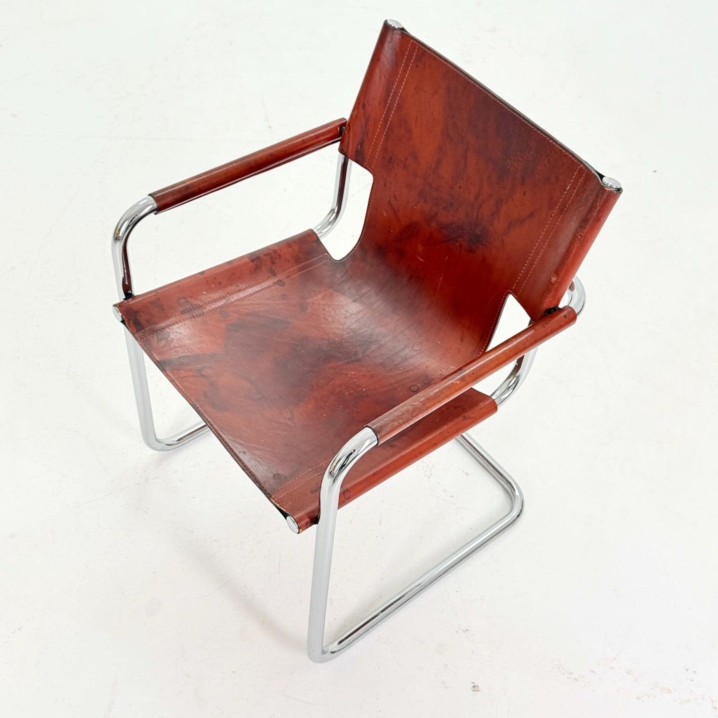 Mid century Bauhaus Matteo Grassi visitor chair MG5 in wine red leather 1970s Italy
