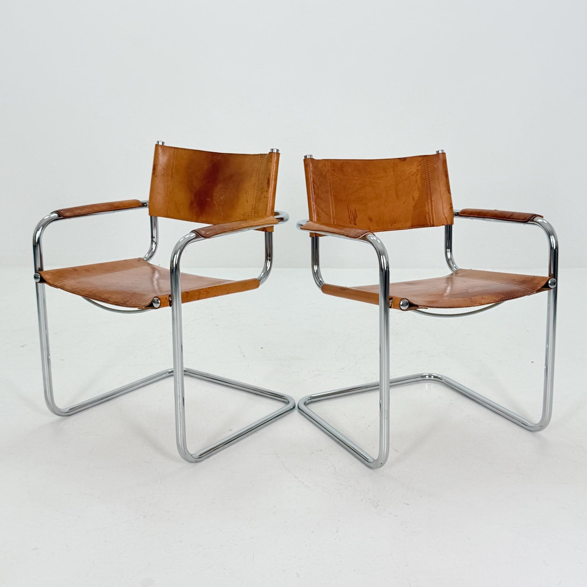 Set of 2 Mid century Bauhaus cognac armchairs by Mart stam & Marcel Brauer for Steel Line 1990s Italy